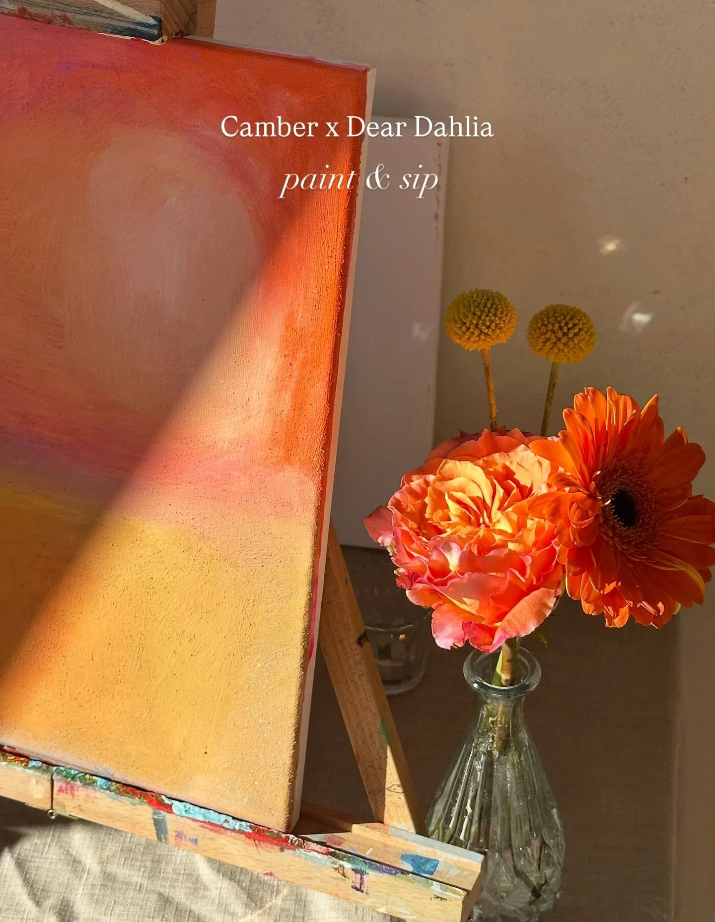 Still glowing from this one ✨
Painting with @camberplaces x @deardahlia_beauty at @figtreevenice on the dreamiest Venice sunset night was such a treat.

We painted a soft glow piece inspired by the makeup itself, even mixed the product right into the