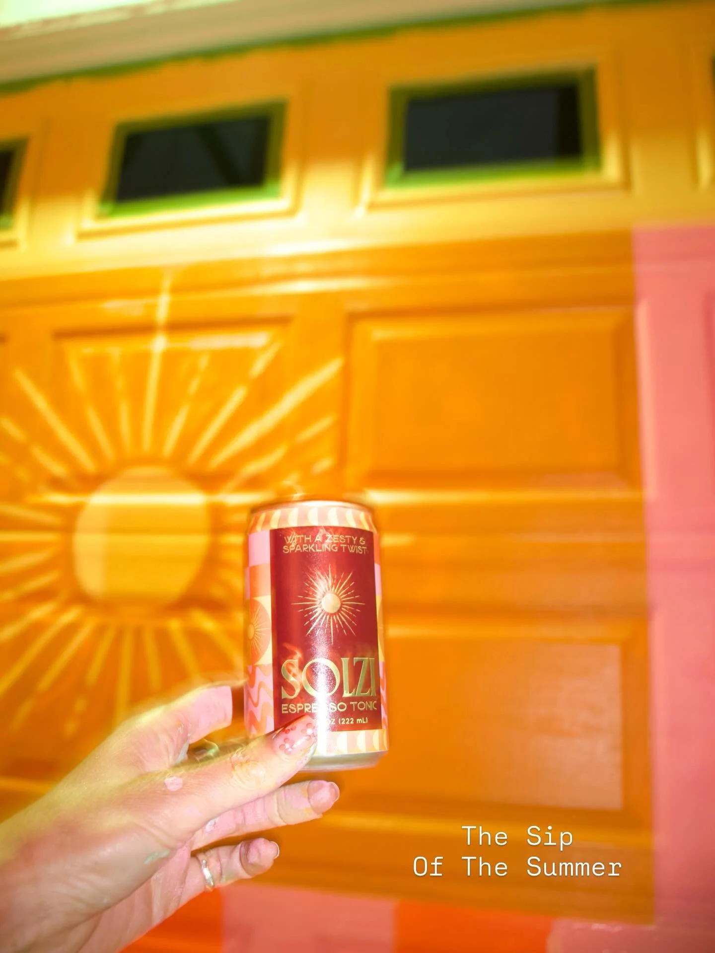 No detail overlooked. Not one. 🌸🍽️🎨 Not to mention the founders are literally just the sweetest, most down to earth people&hellip;no ego, just passion. It shows!!! So grateful to be a part of the ride! @drinksolzi 

#launchparty #muralartist #prod