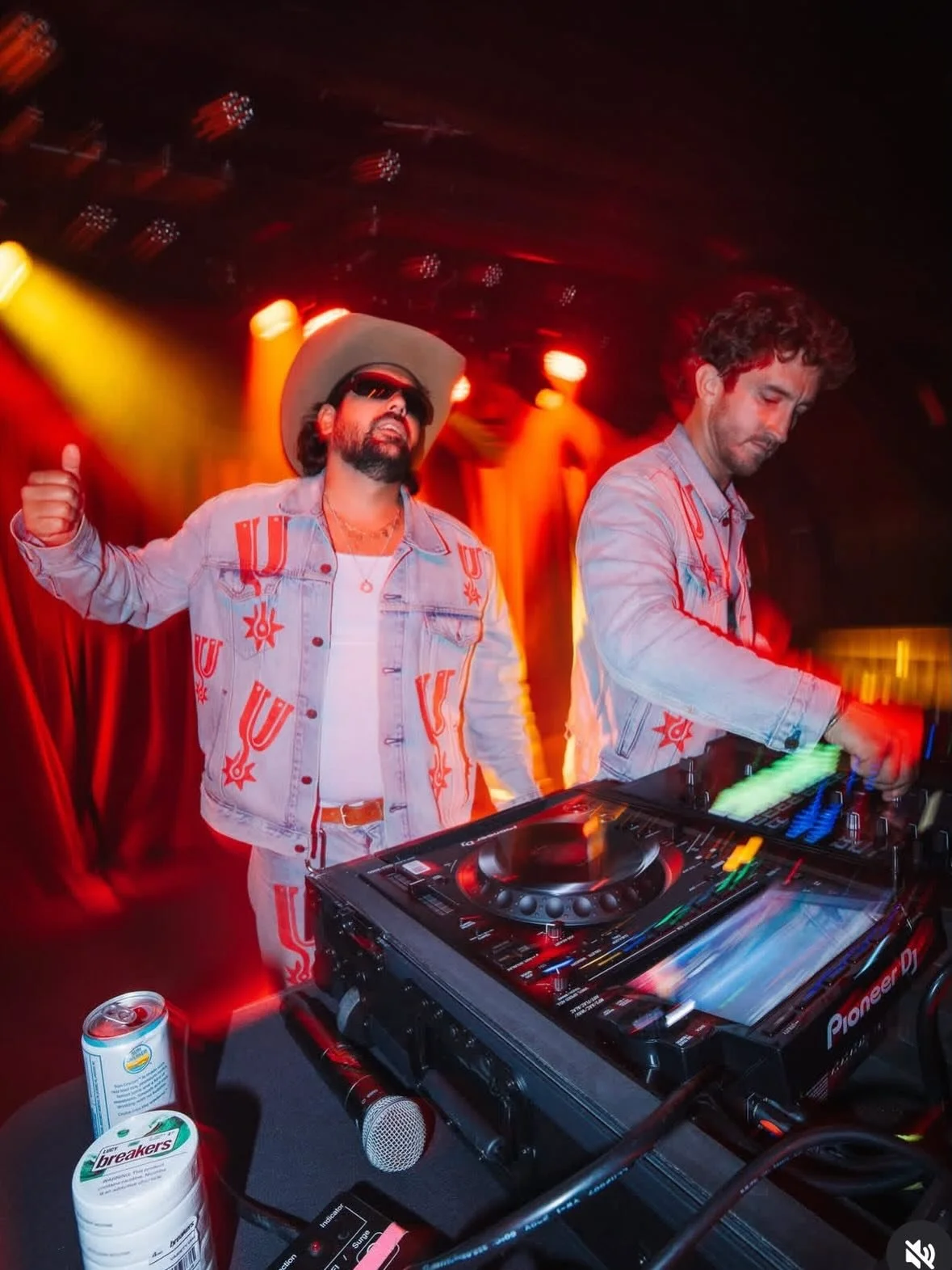 There&rsquo;s nothing quite like painting custom fits for these boys and then watching them absolutely OWN the stage in them 🤠🎨 @country.night is on FIRE right now, fresh off Stagecoach and they are just getting started!! So proud of these guys 🔥 