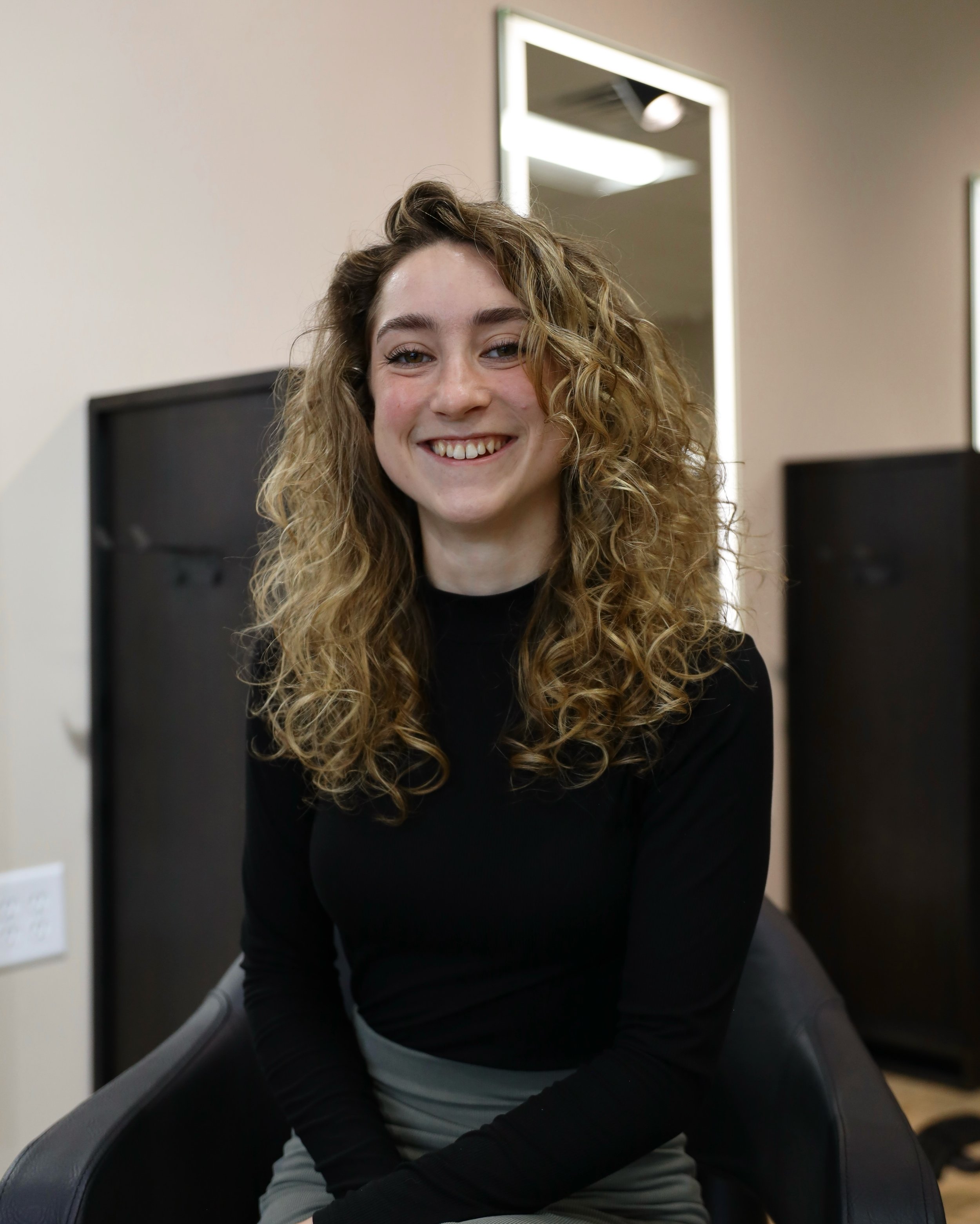 Hey everyone, I&rsquo;m Sarah!
I&rsquo;m a curl-focused stylist at Capri salon in Franklin, TN. I love being able to help transform people&rsquo;s hair and help them embrace their natural texture. It&rsquo;s important to me to continuously educate my