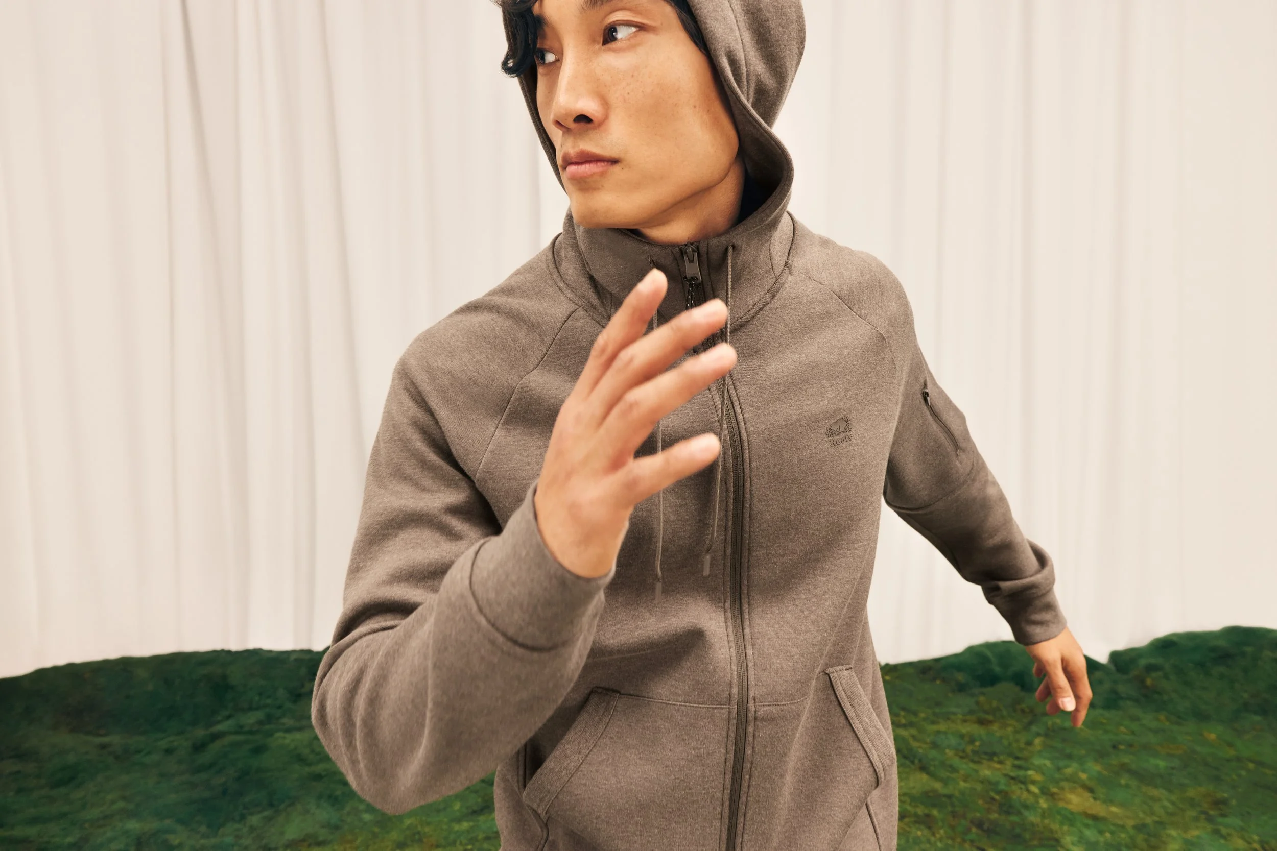 101224-ROOTS-CORE-SHOT 12-08891.jpg