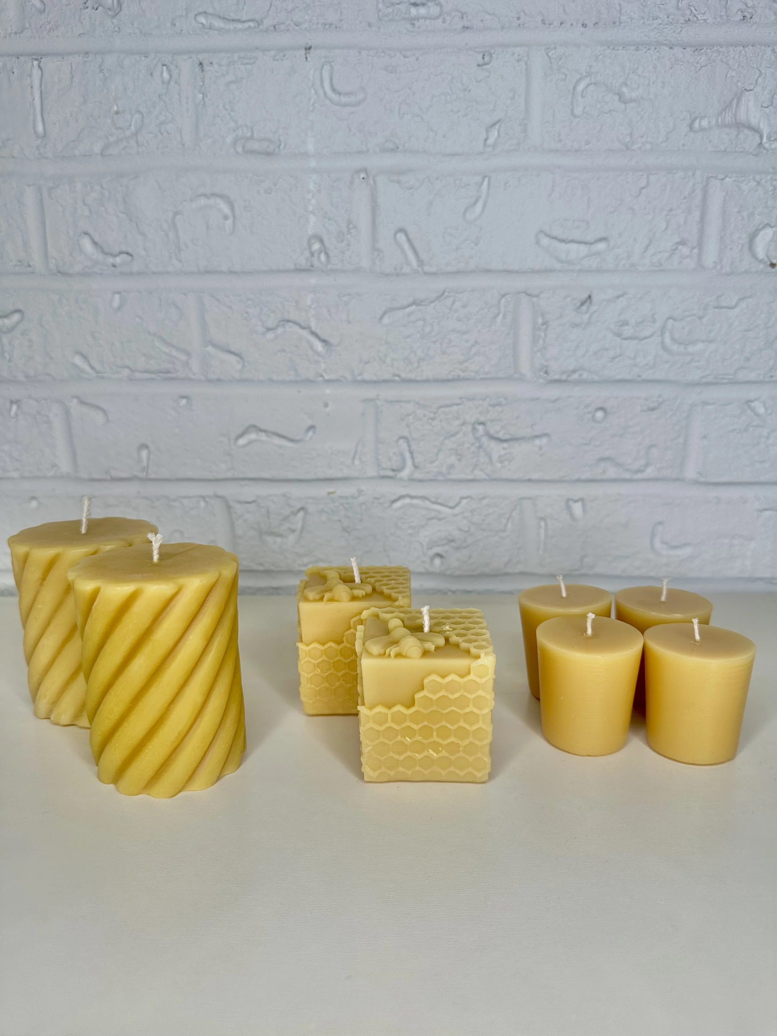 100% Pure Tennessee Beeswax Candle