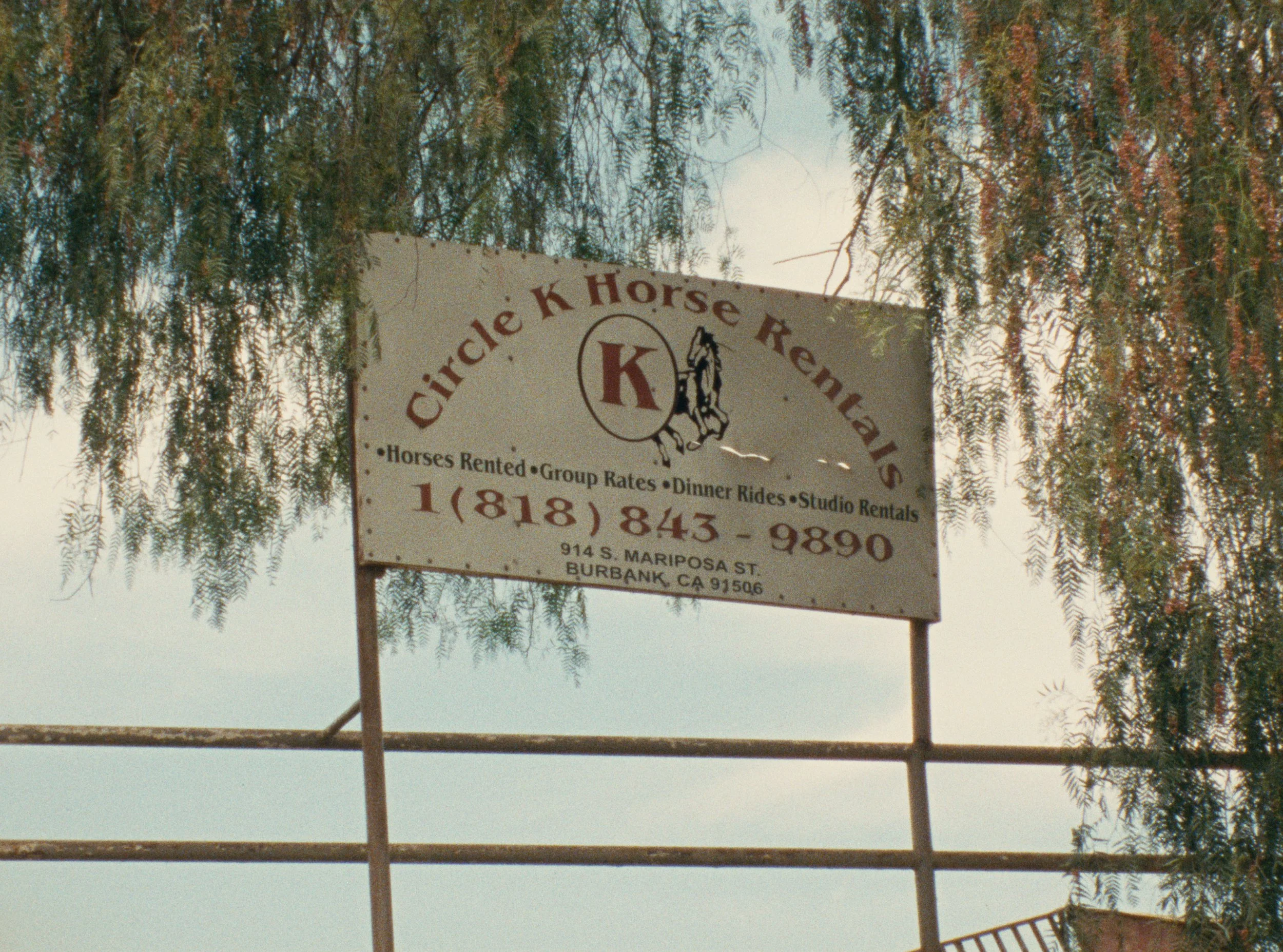 STILL_SIGN01.jpg