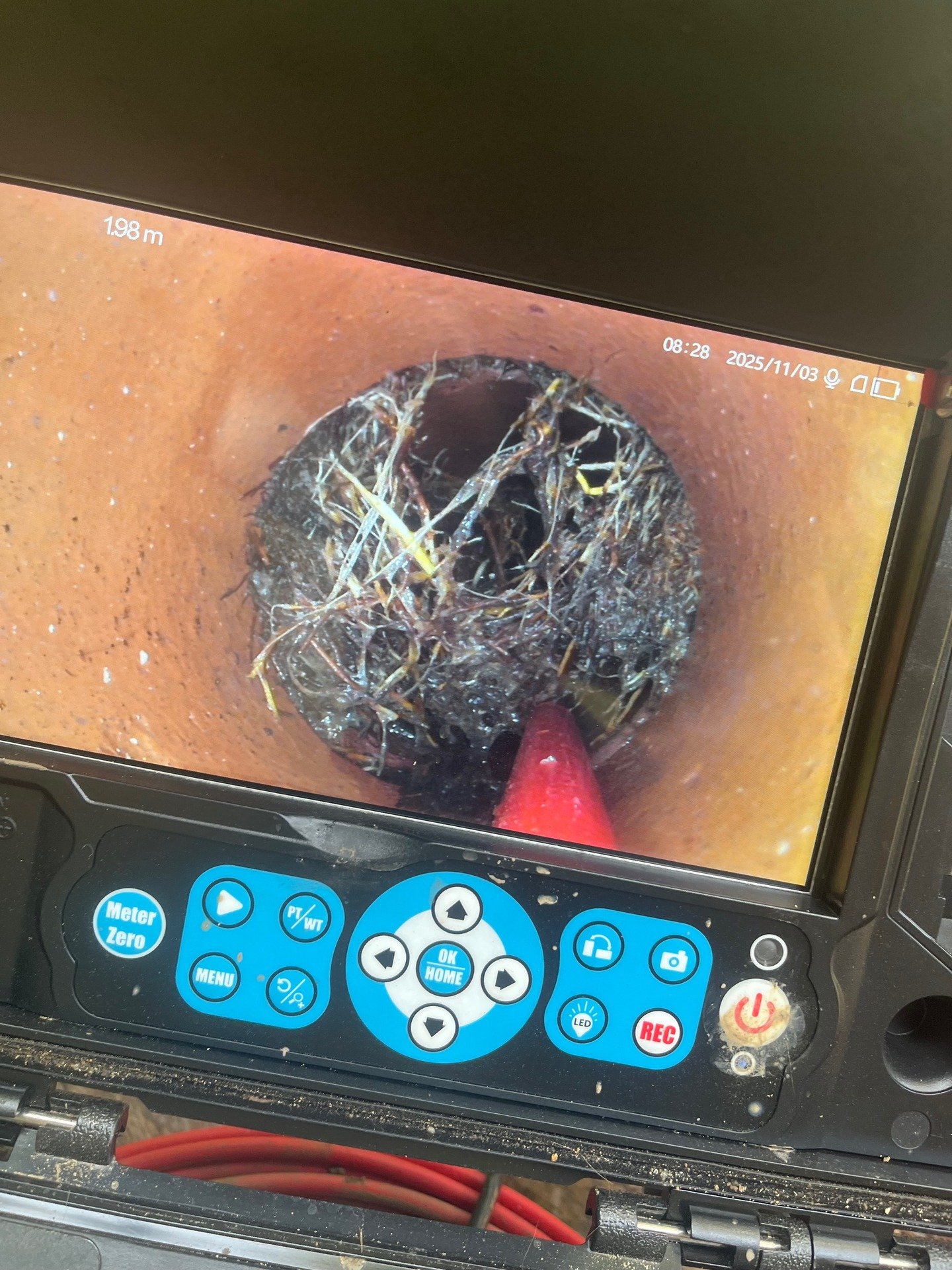 Ever wondered what tree roots actually look like inside a blocked sewer? 🌳🚽
Some are so tangled and invasive they simply can&rsquo;t be cleared &mdash; they need to be dug out properly to prevent ongoing damage and blockages.
At CD Plumbing &amp; D