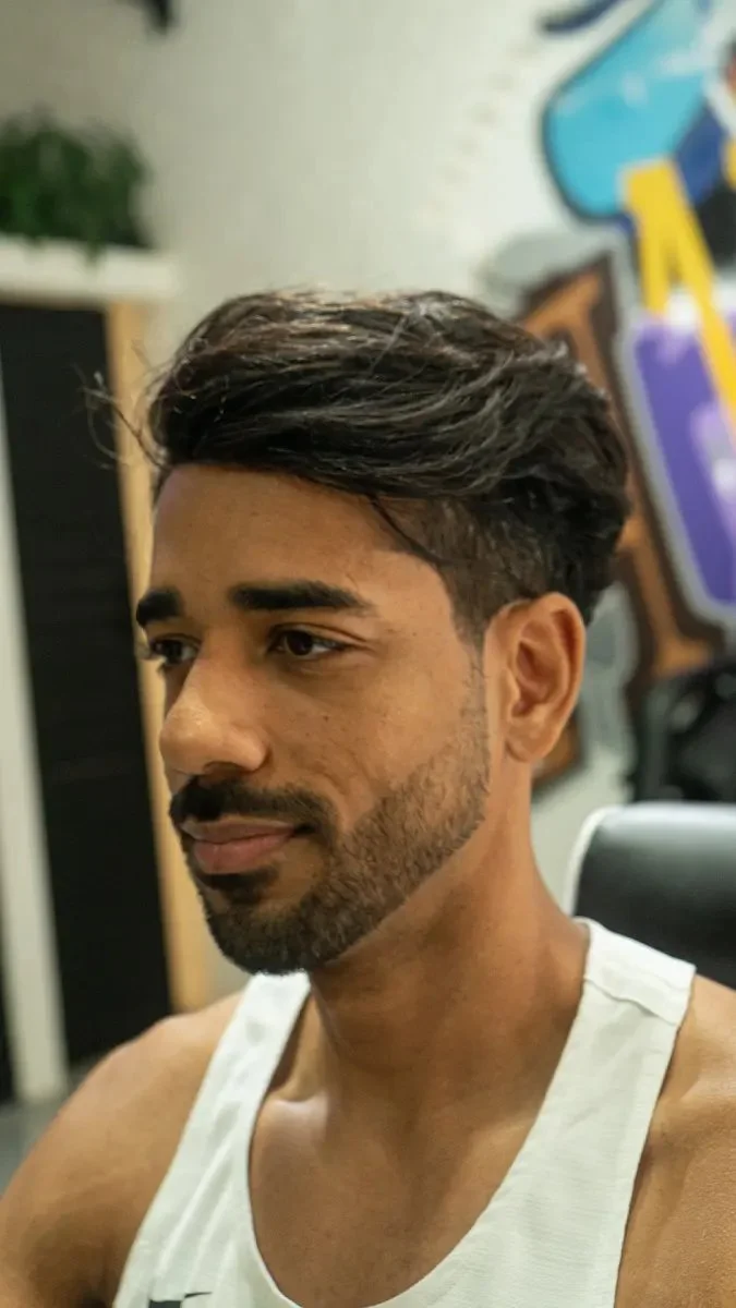 Social Animals barber β mid fade