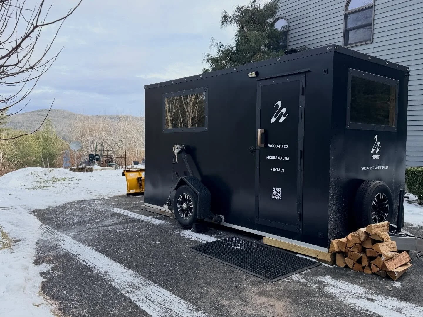 Out with the old
In with the new
Let the new begin

Happy (almost) New Year

📍Lee, MA