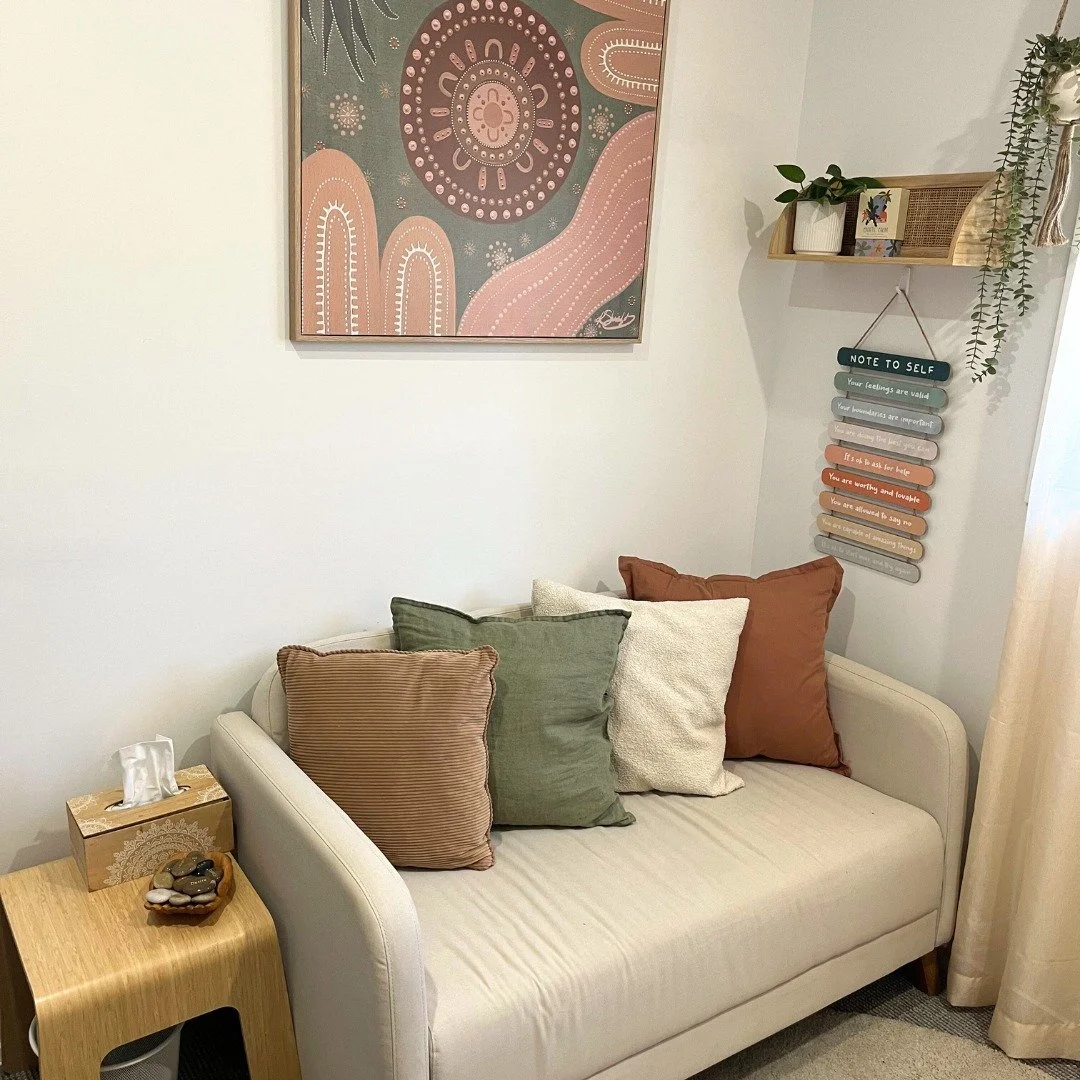 The couch that has heard the unsaid, the unraveling and the rebuilding. 

Feeling extra grateful for all my beautiful clients who trust me with their stories.

- Stace x