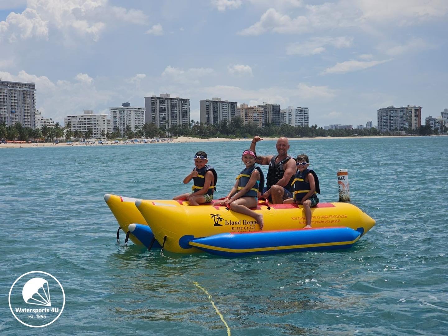 Bring your family over for a splash of fun 😎 Banana Boat in Puerto Rico with us at Isla Verde Beach 🏝️🇵🇷

Visit our booth or visit our website for more info! 🍌
.
.
.
#gopro #prlife #ocean #adventure #sun #paddleboarding #bananaboat #beautiful #s