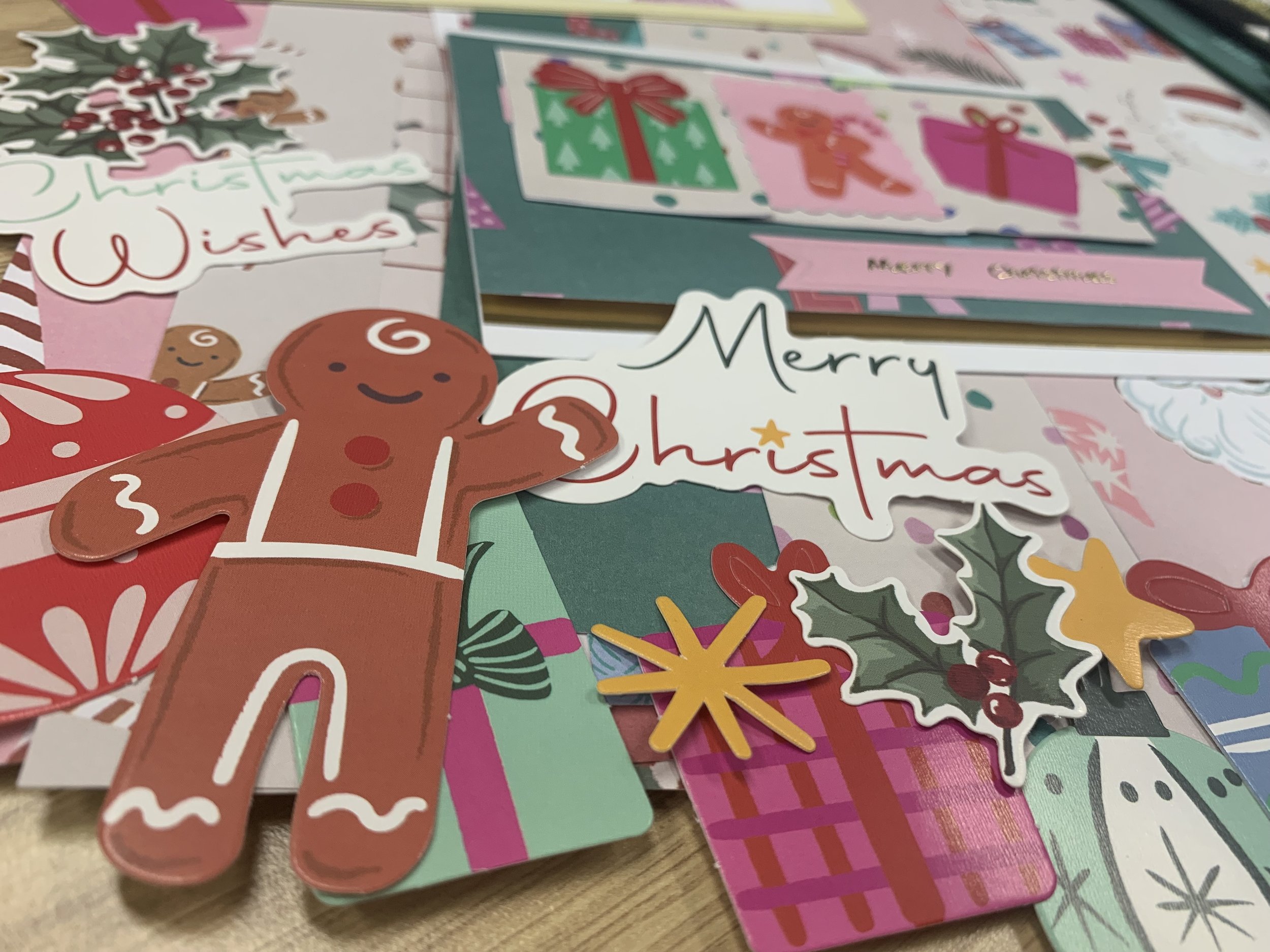 Papercraft Cards - Christmas in July