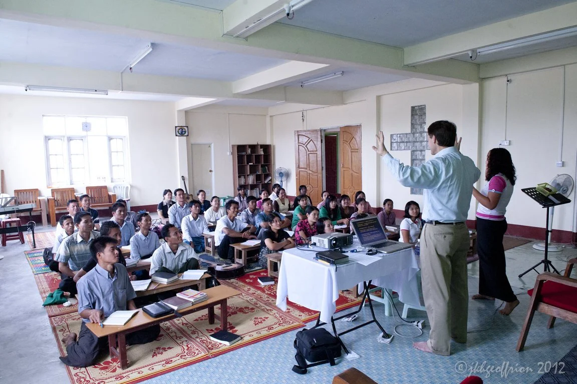 TimTeachMyanmarIM_120131_MYya_2.jpg