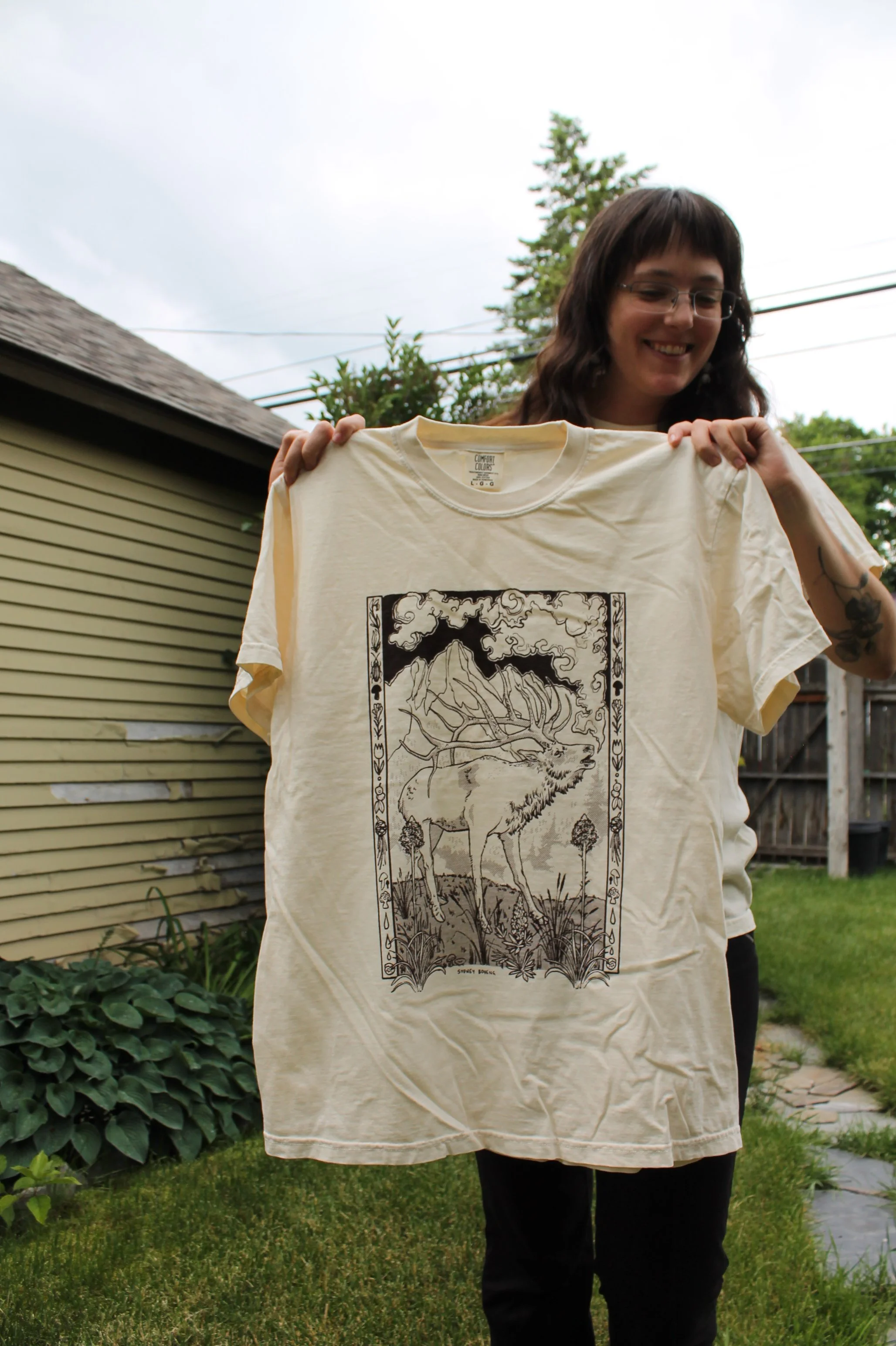 elk tee_large1.JPG