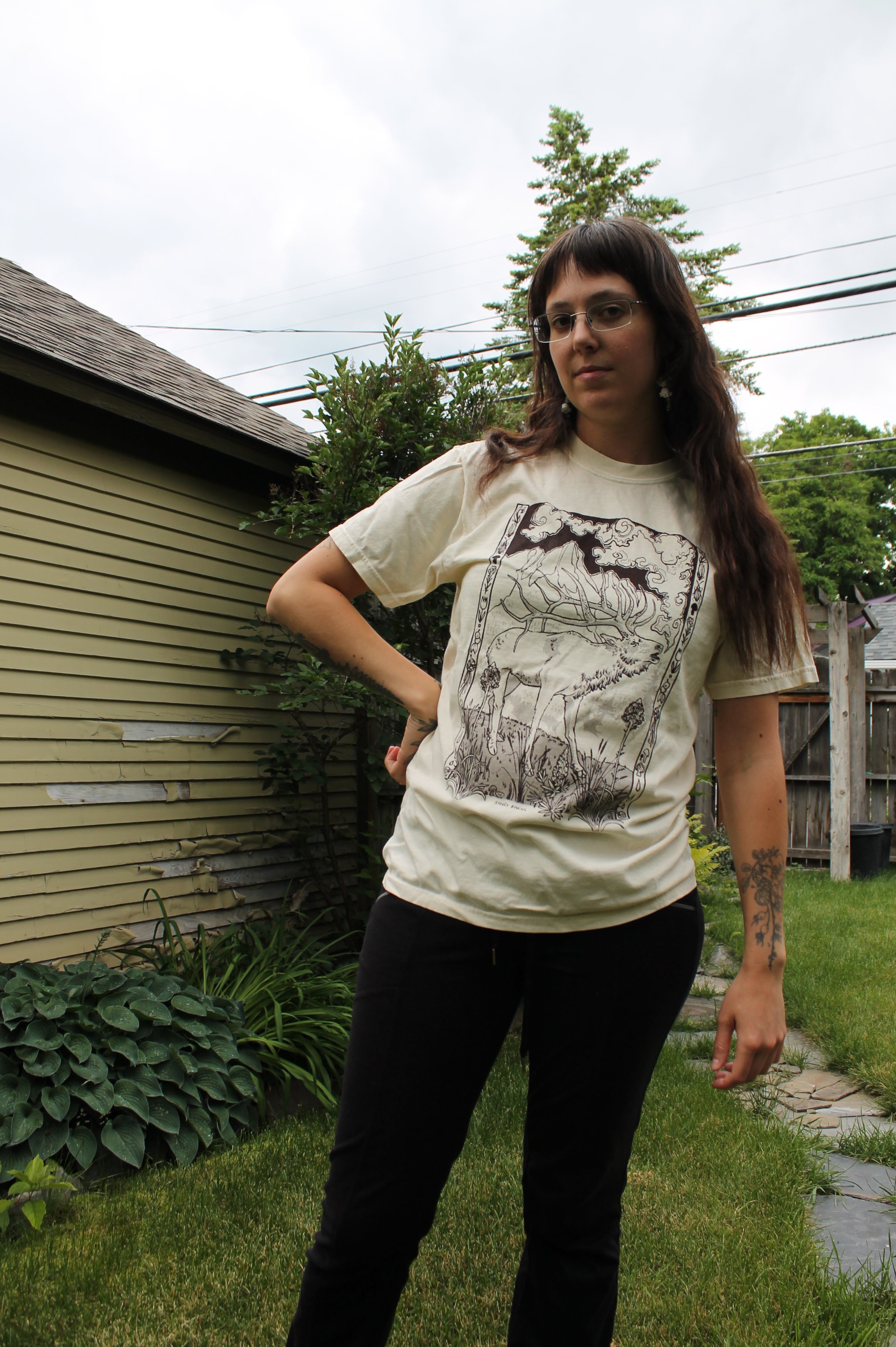 elk tee_medium1.JPG