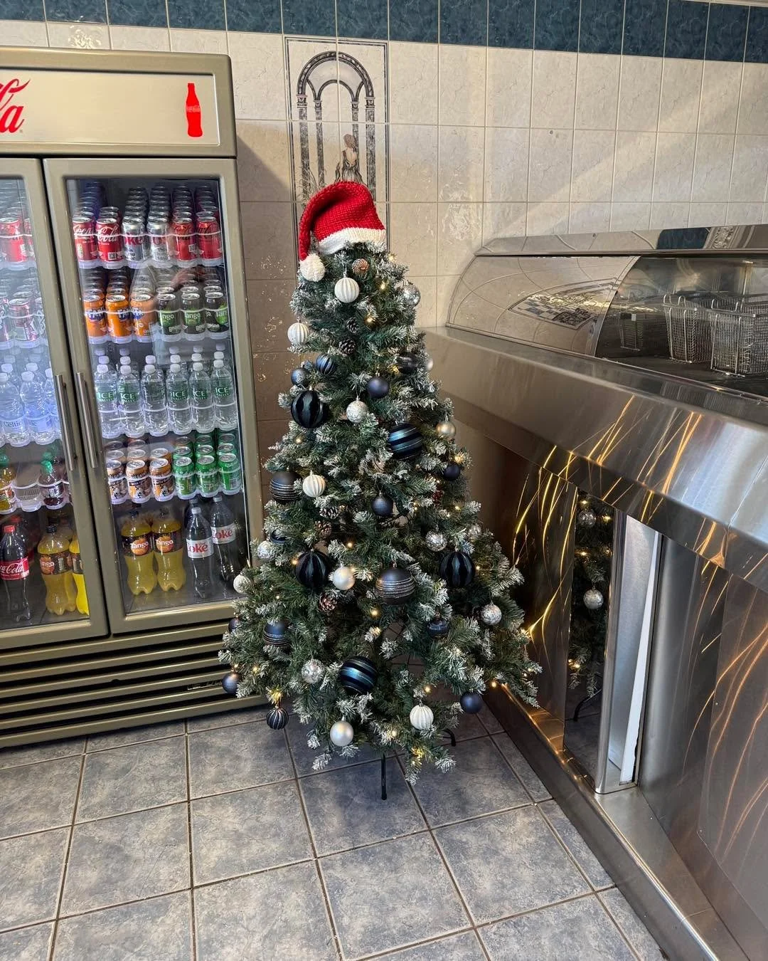 Are you ready for the Donington Christmas Market and Lights?! 🎄

We will be opening all day 11:30am-9pm on Saturday 6th Dec to coincide with the Donington Christmas Market and Lights Switch-on. The brand new committee have been working on this for o