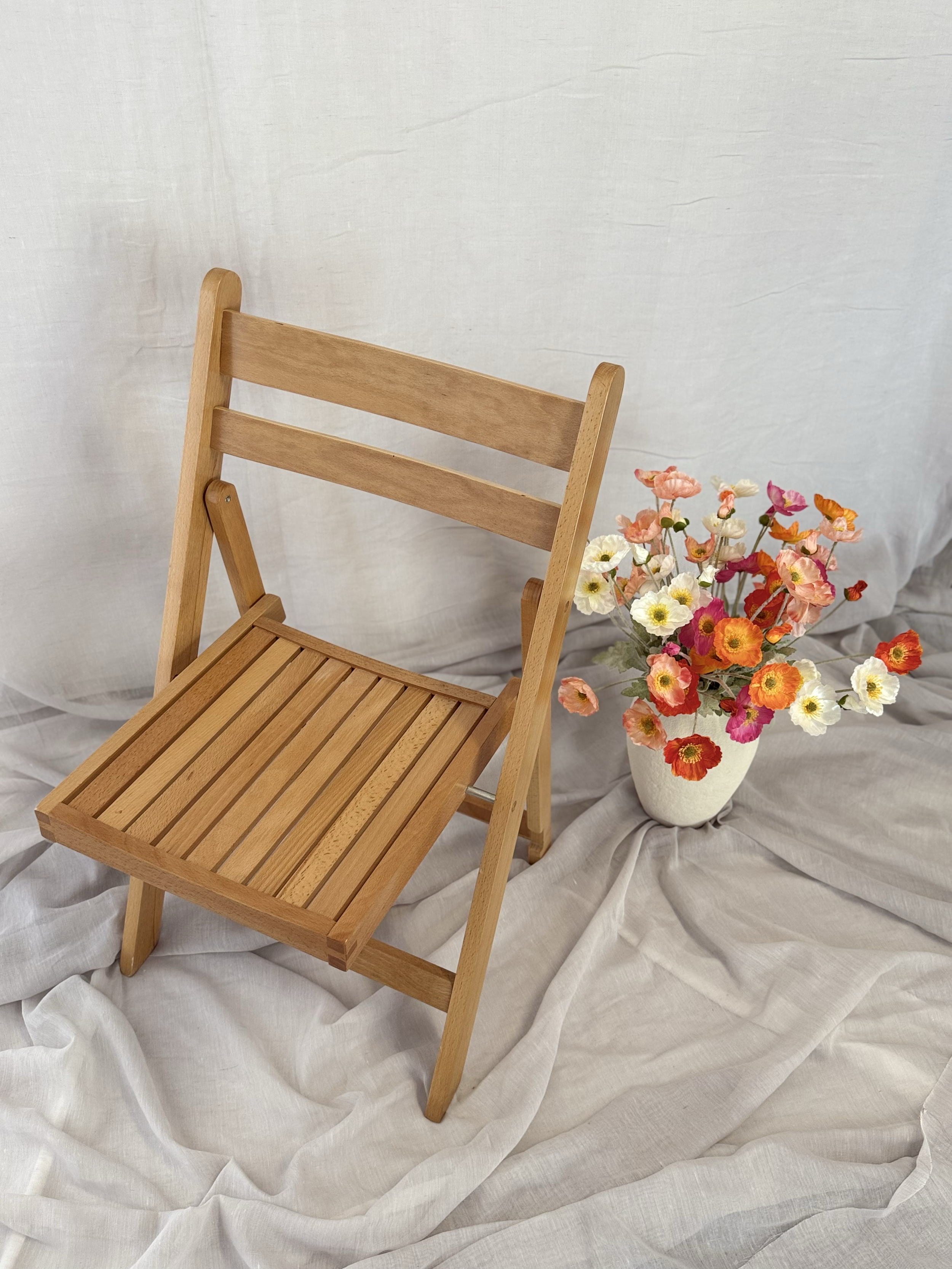 Slatted Timber Americana Chair
Colour: Natural
Hire Price: $12.00 each
Material: Timber
Qty: 50 Available