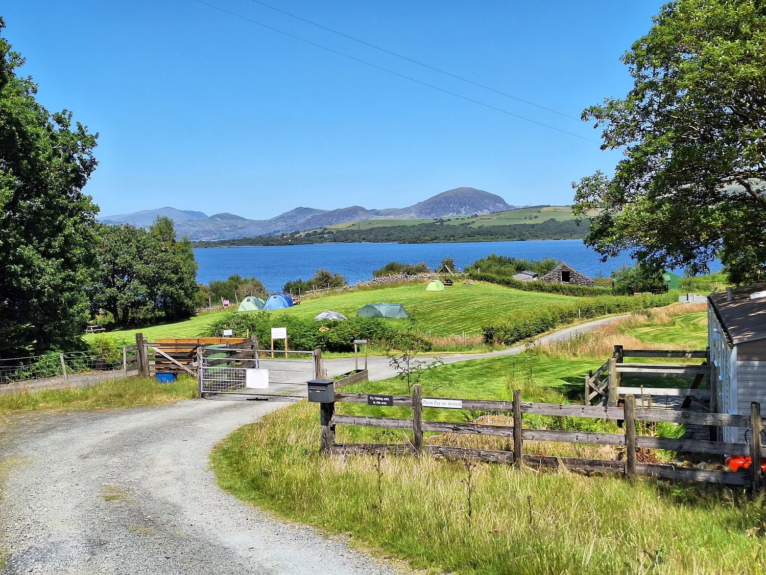 Accomodation — Cae Adda Camping, Cabins & Cottage