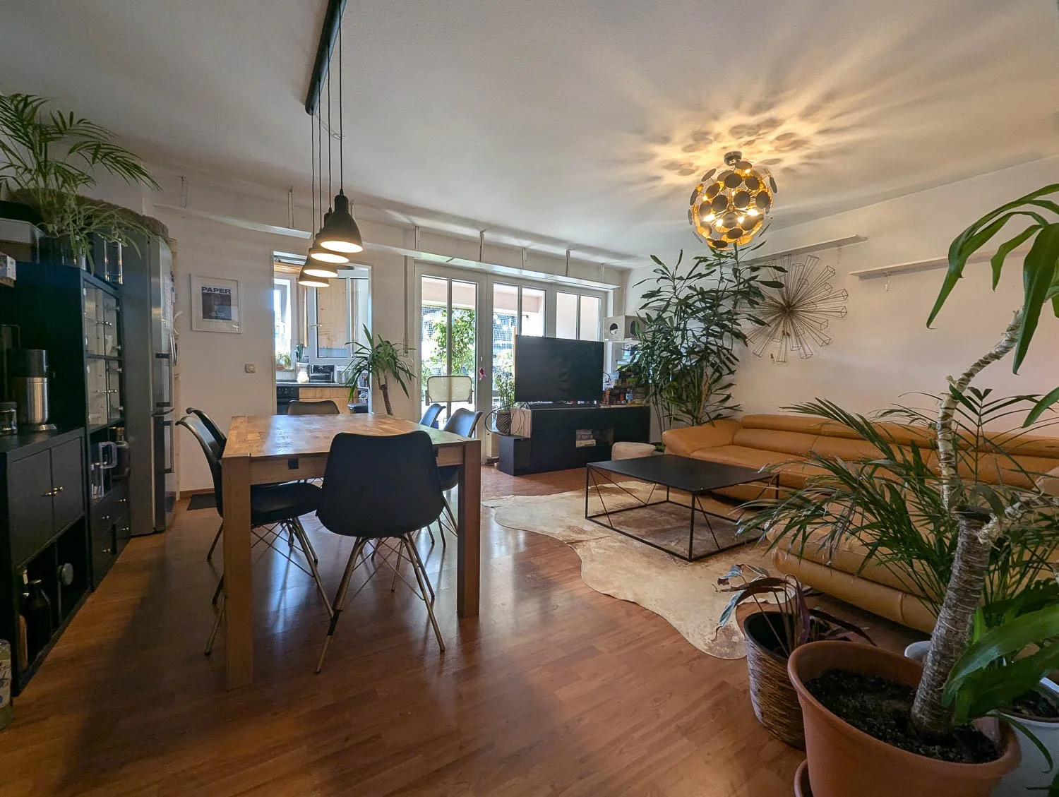 Wunderschöne 3-Zimmer-Wohnung mit Süd-Loggia