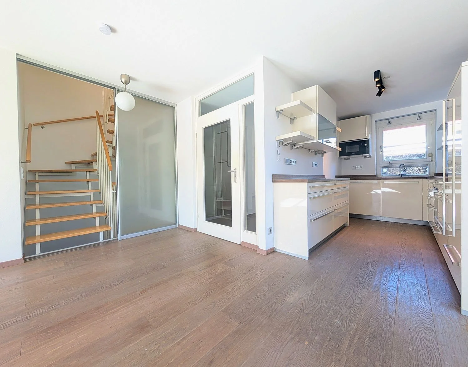 gschwenderimmobilien-Reiheneckhaus-Gleichweg-3-3.jpg