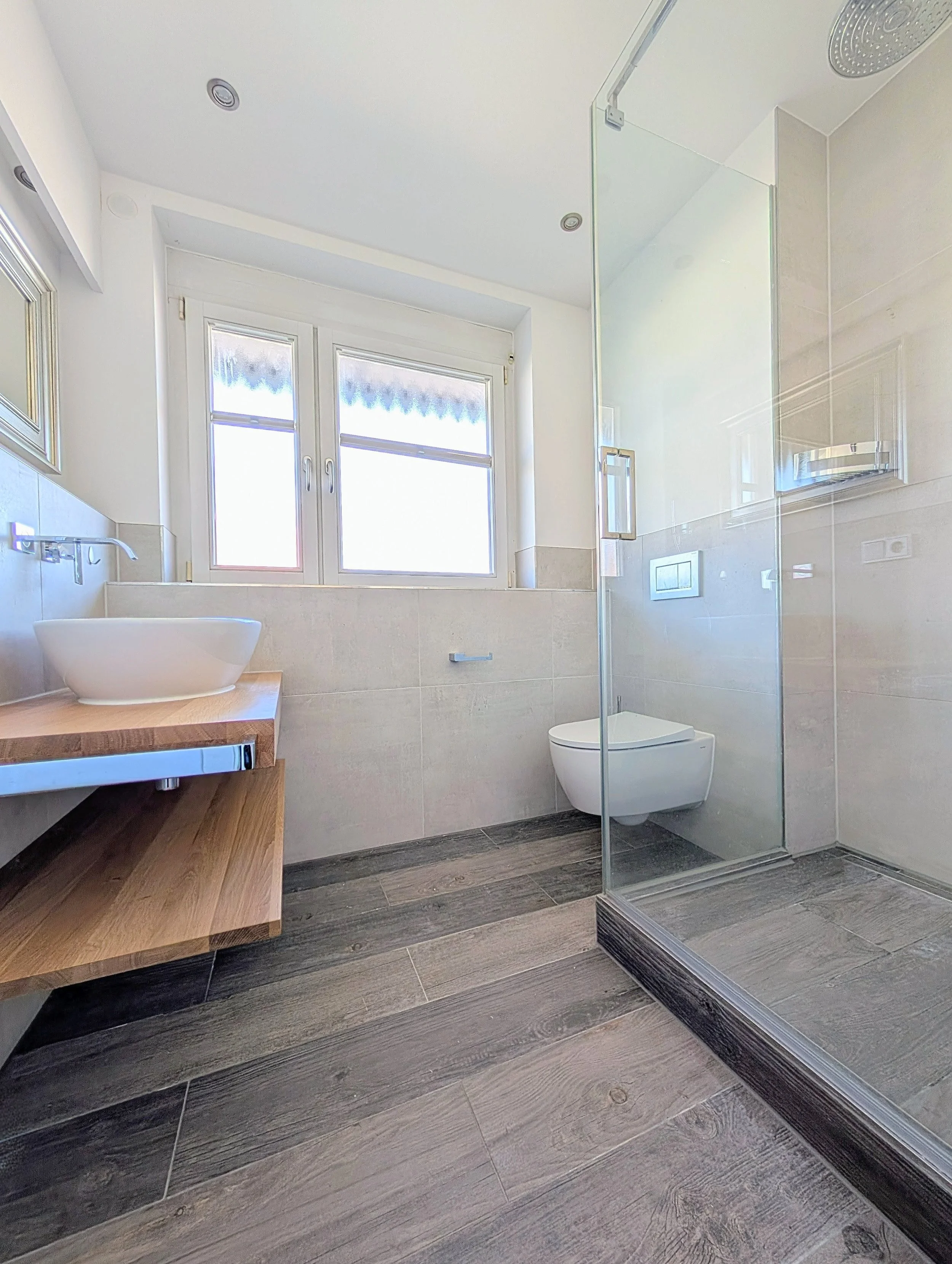 En-Suite-BAd.jpg