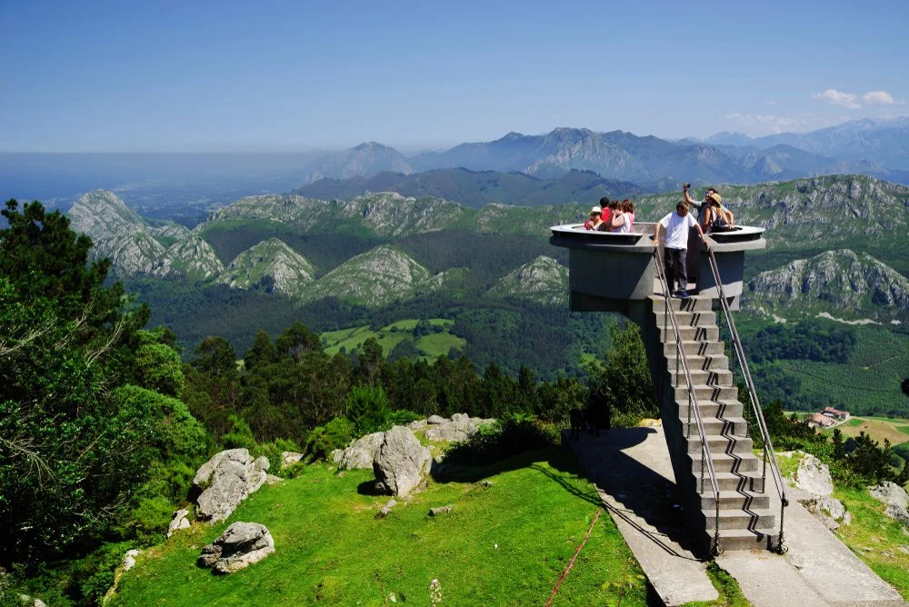 Mirador del Fitu &amp; Picu Pienzu: Asturias' Most Spectacular 360° Views