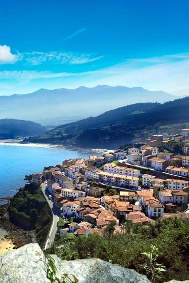 Beautiful views of Lastres