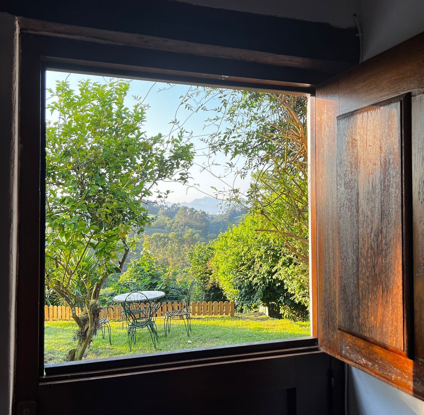 Looking through the door at Arcenoyu towards the mountains