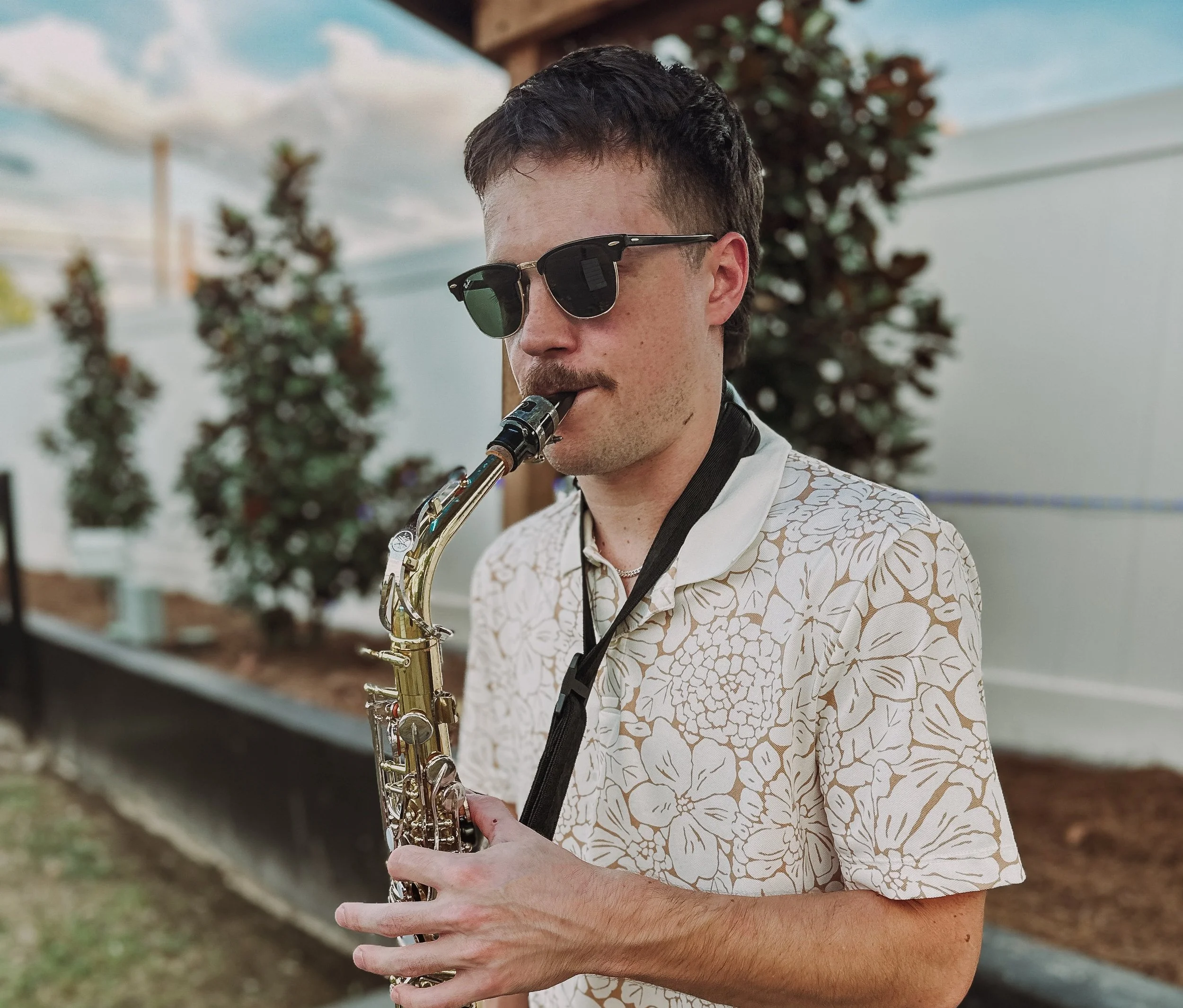 Live Saxophone : Roland Gnadt