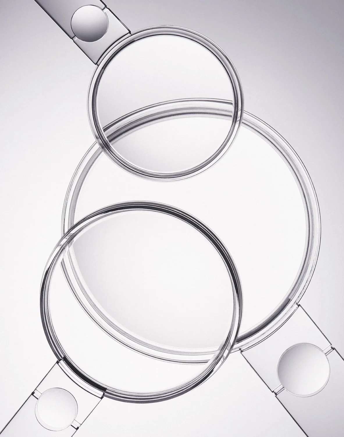 MAGNIFYING
