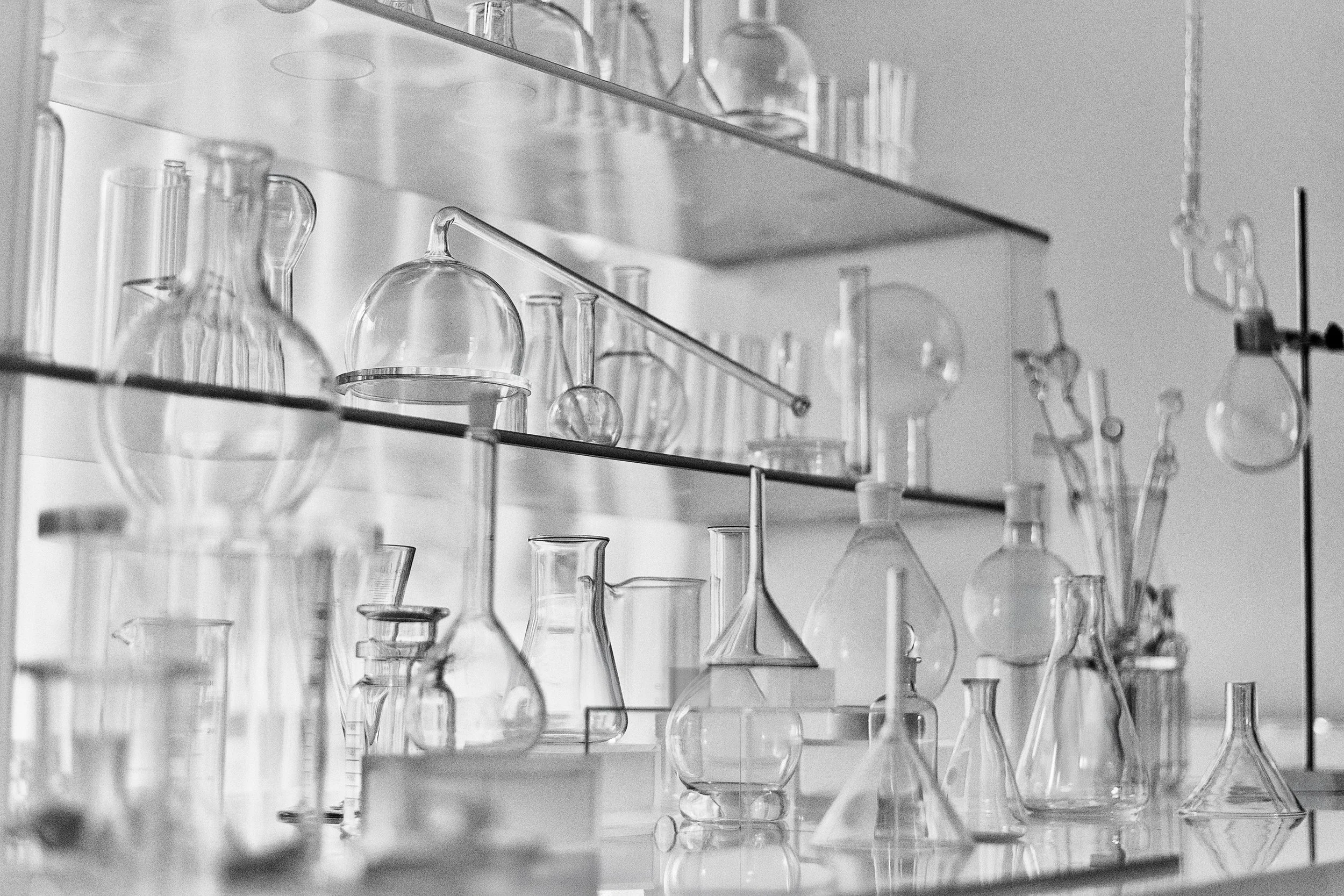 FS_LAB_GLASS_37.jpg