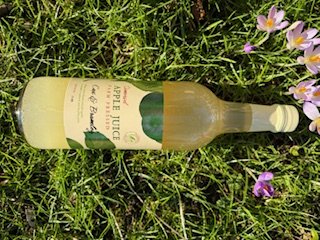75 cl bottle of Somerset Apple Juice