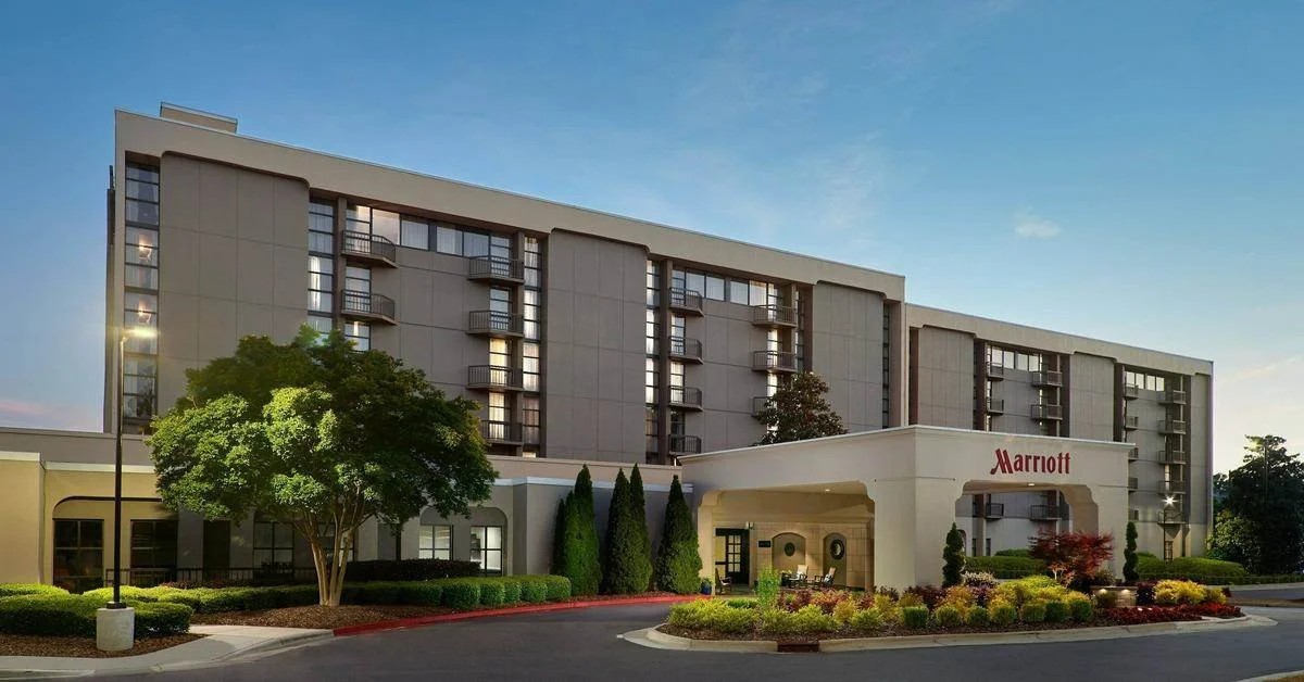 Corporate Headshots at Company Events | Charlotte Marriott SouthPark