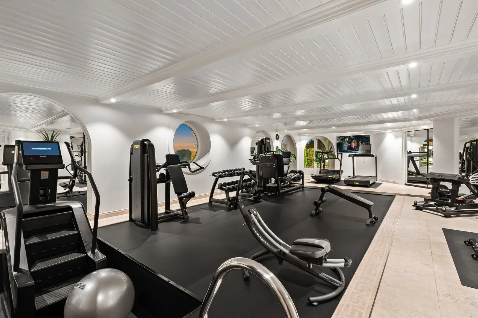 image of the home gym at the luxury villa for sale in Oslo