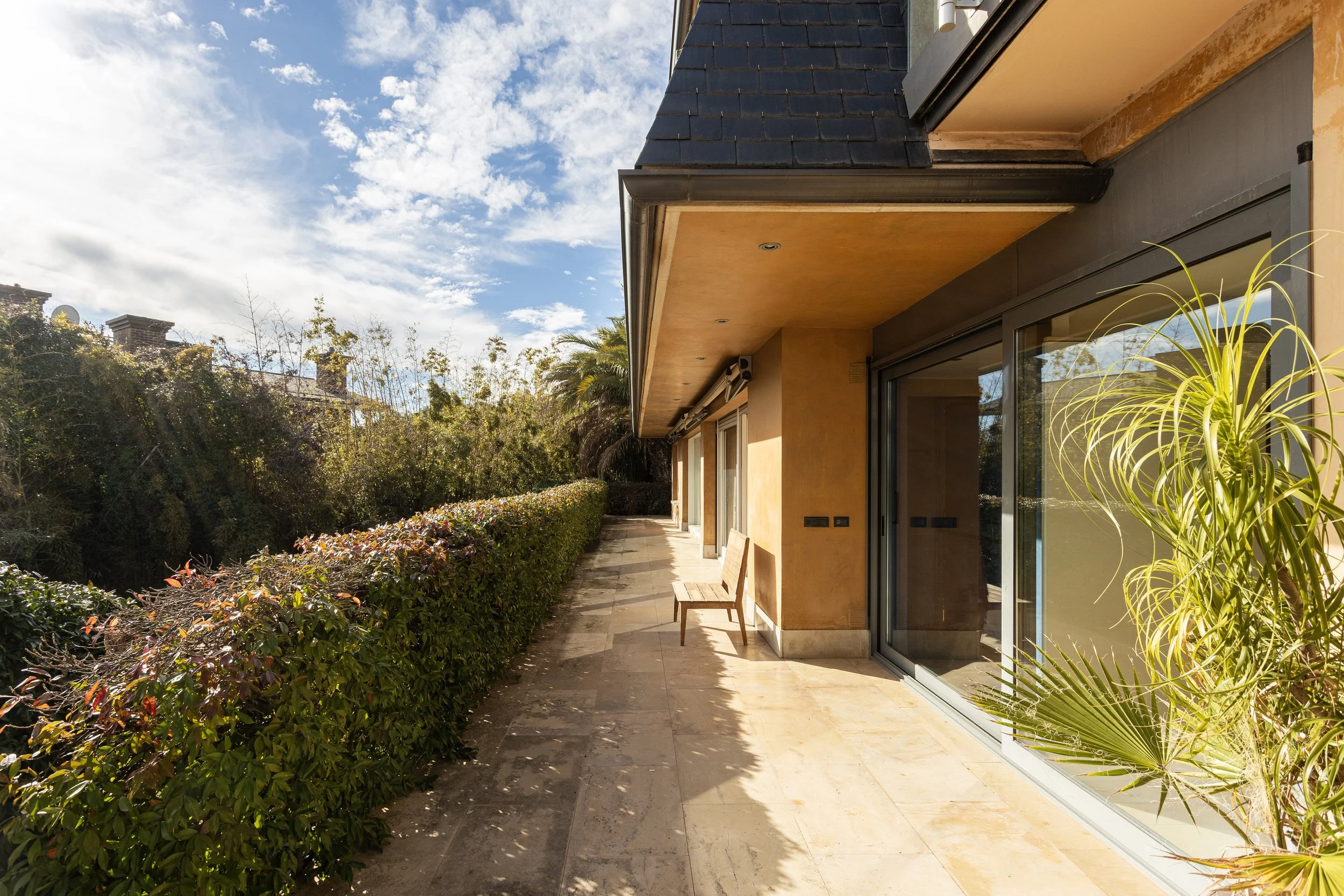 Luxury Villa In Pedralbes