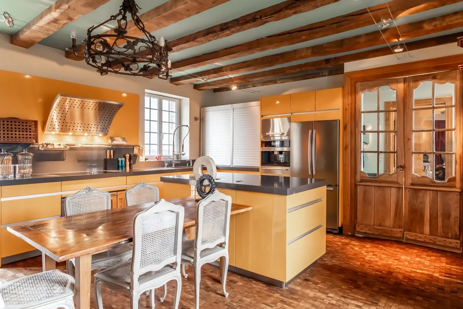 Image of kitchen in luxury villa in Roquecor, Occitanie, France