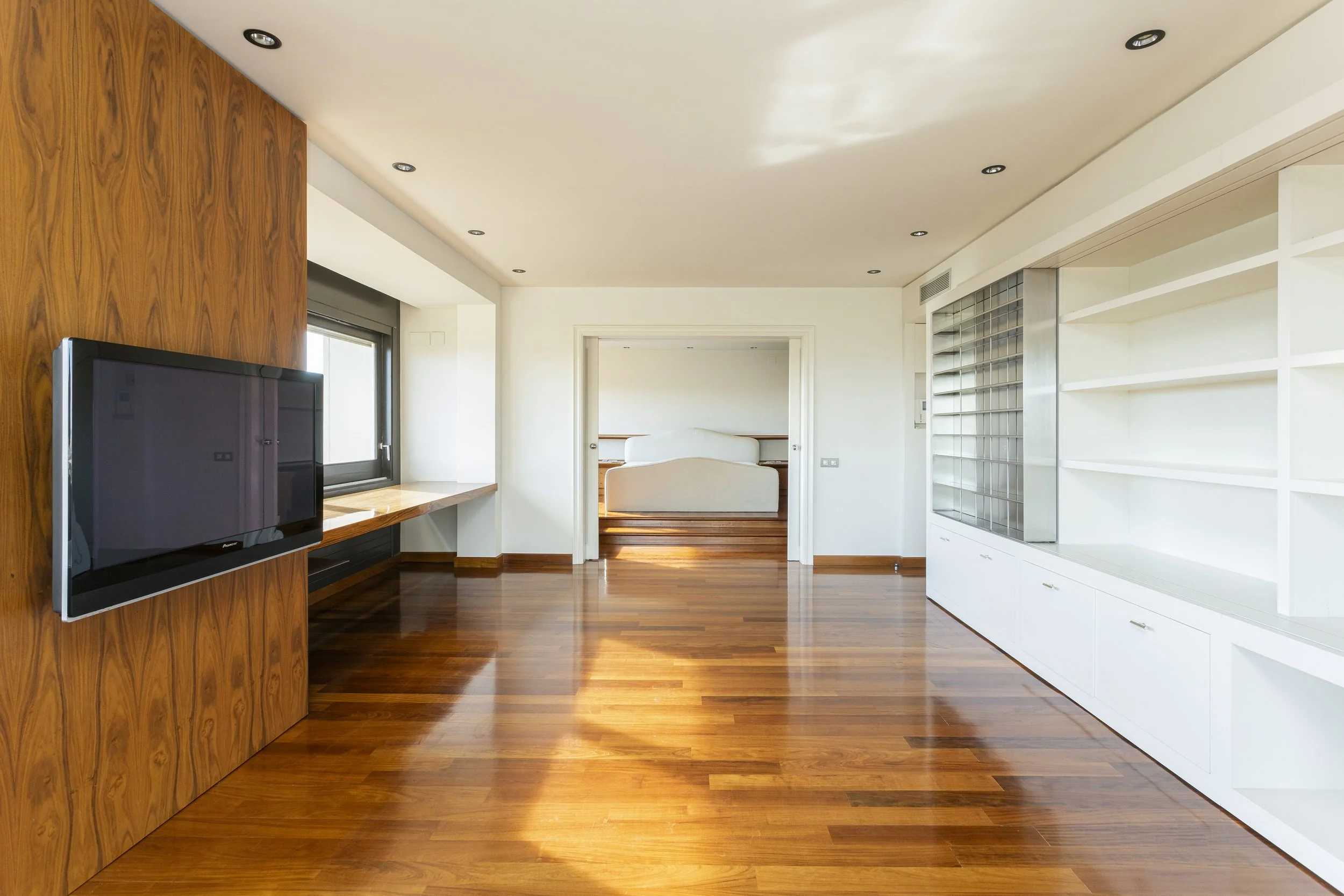 Luxury Villa In Pedralbes