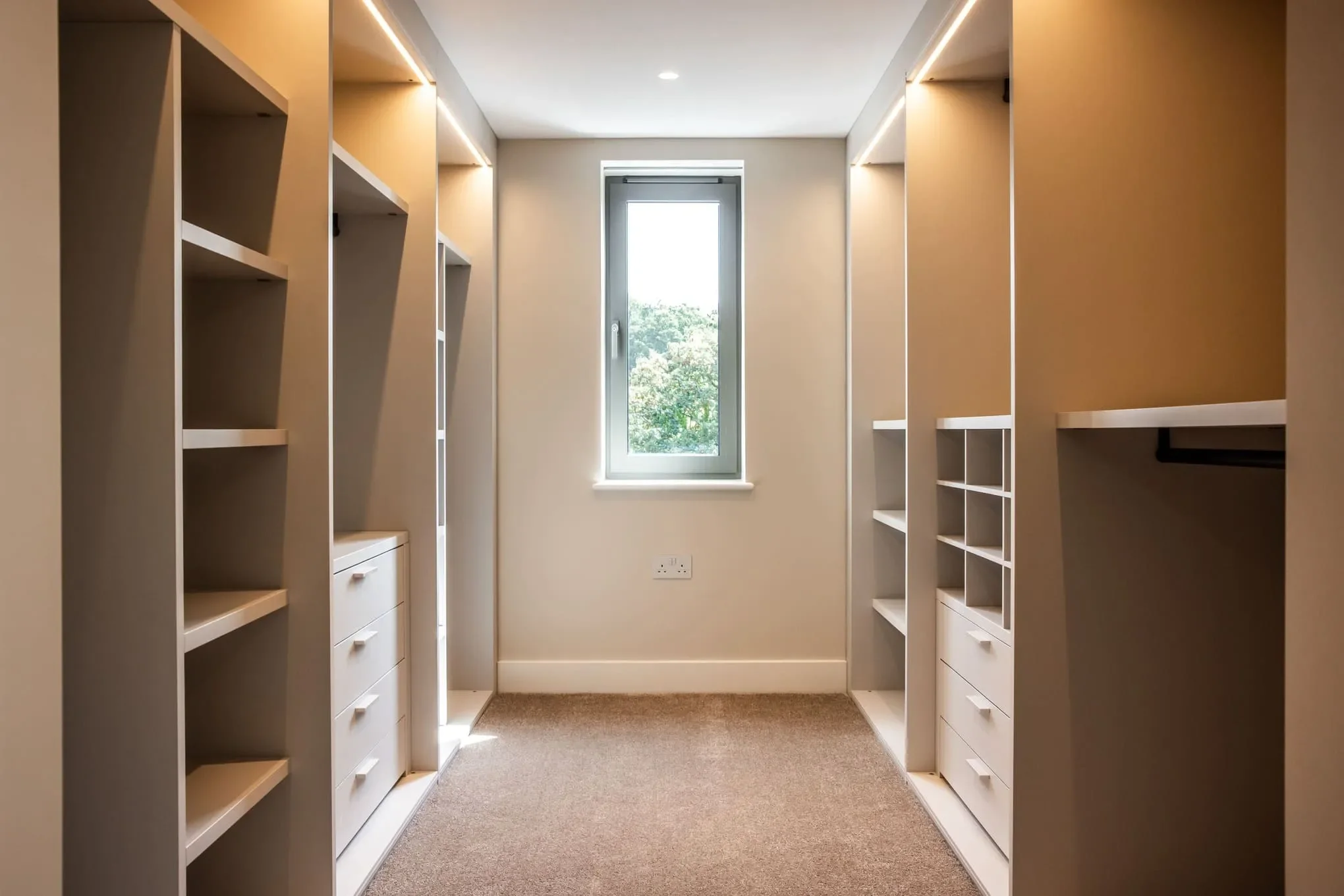 image of the alk-in wardrobe at the jersey villa for sale