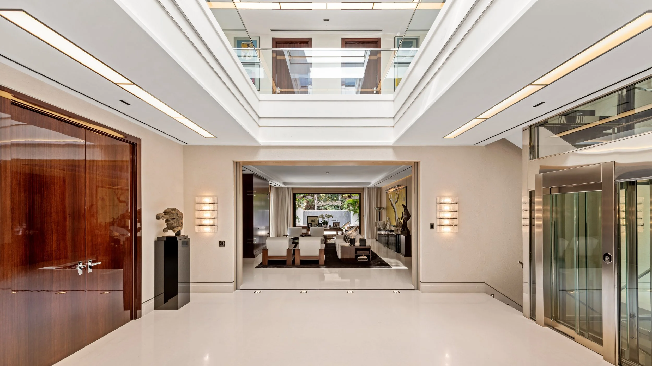 image of hallways at Marbella Club Hotel villa