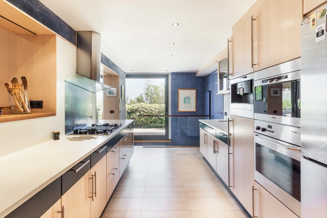 Luxury Villa In Pedralbes