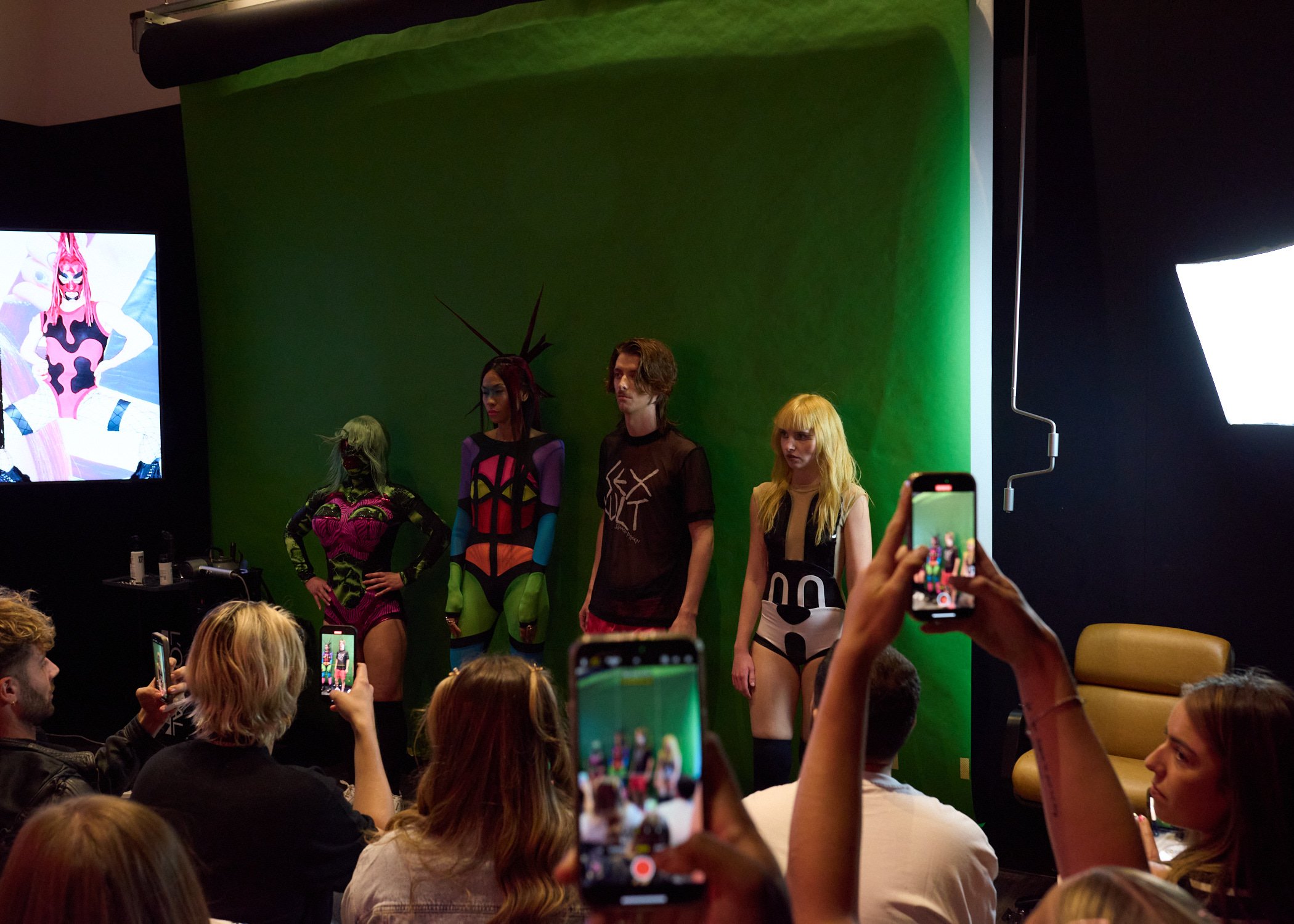 LOREAL_Presentation_306 copy.jpg