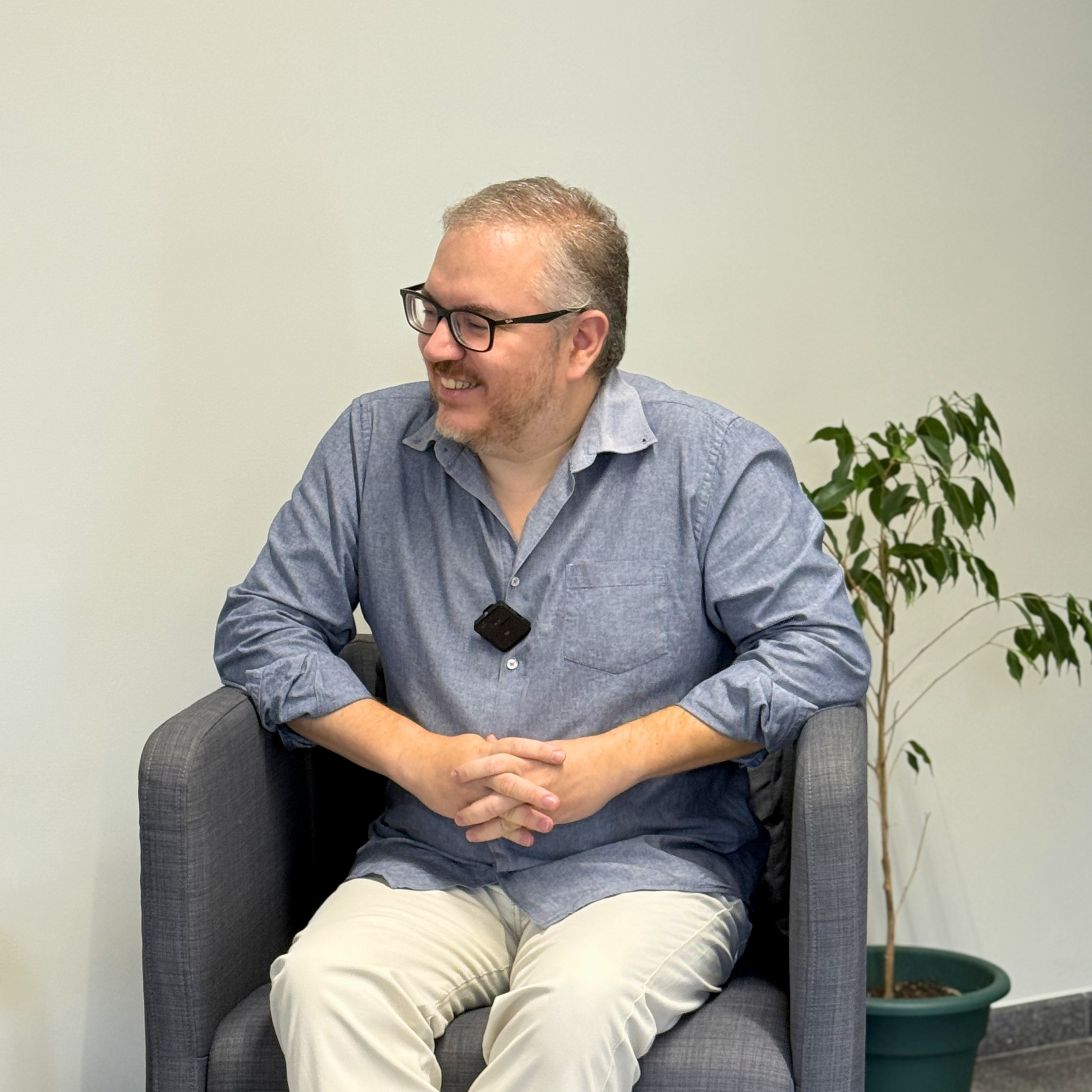 Marco Neves: “As palavras revelam quem somos, mas é a conversa que nos aproxima”