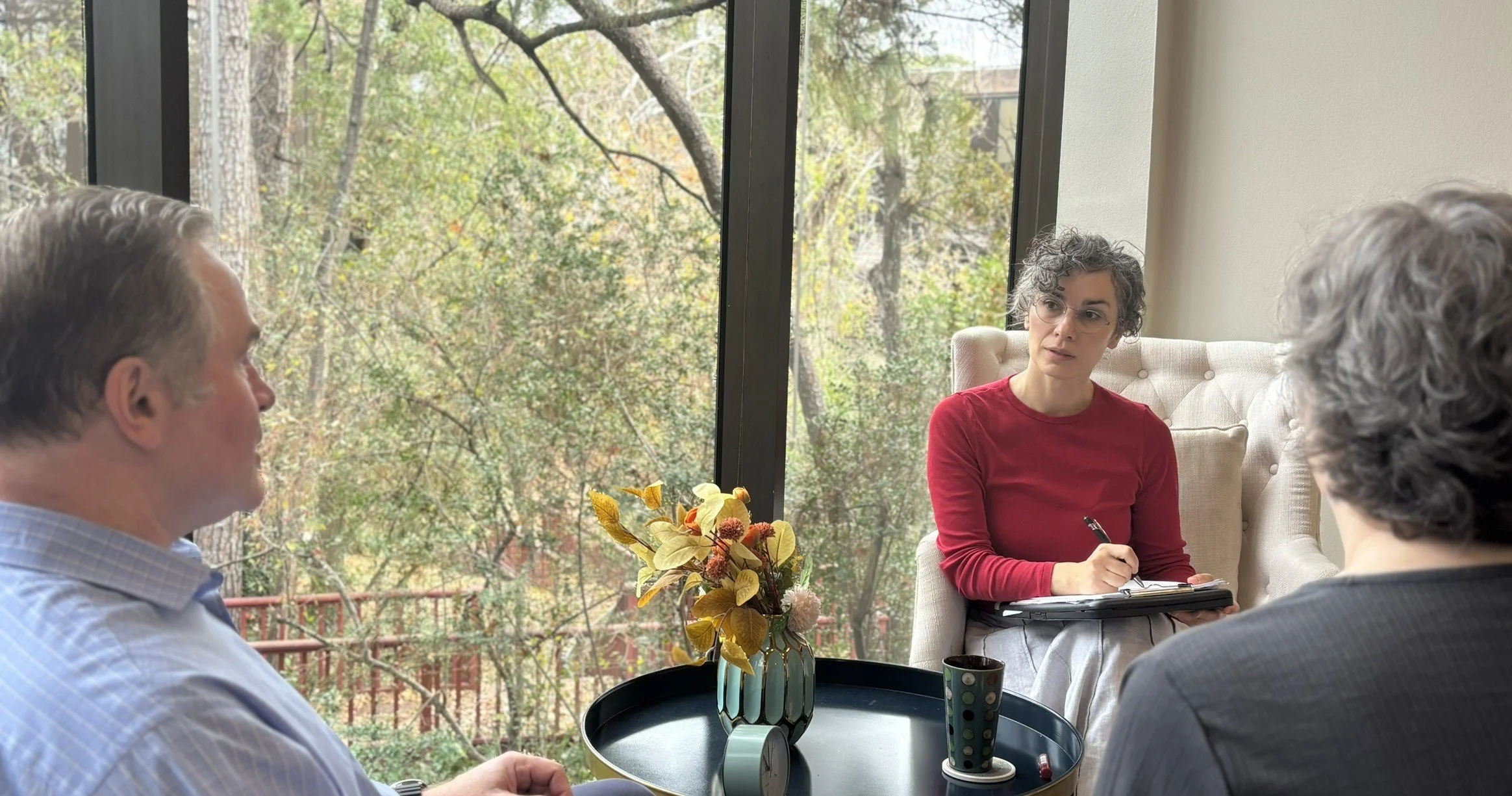 Relational Life Therapy trained therapist for couples and individuals in Houston, Texas and Relational Life Coach across the globe.