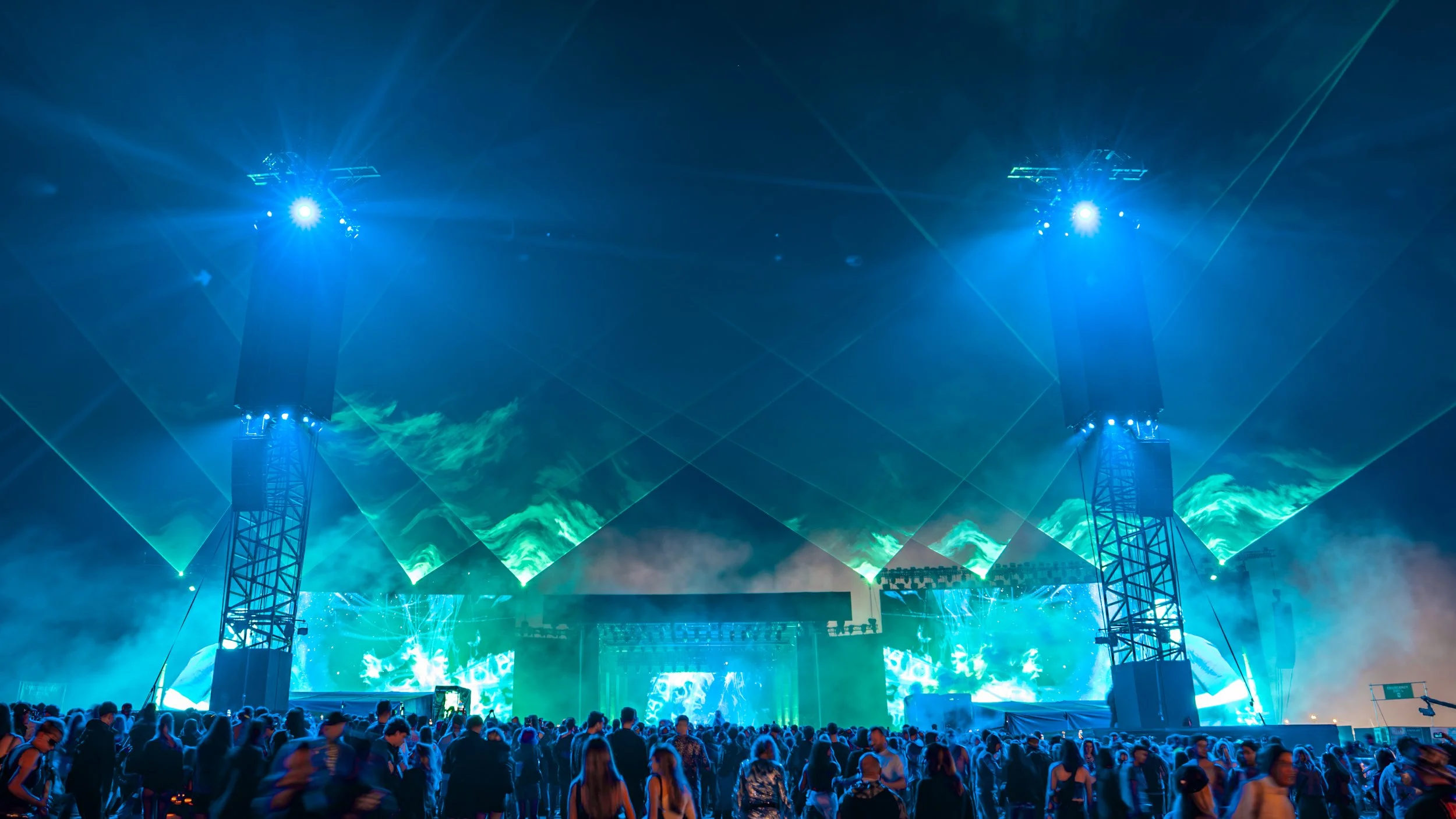 CF26_Fri_Arch_Disclosure_TomRogan(NexusVisuals)-08.jpg