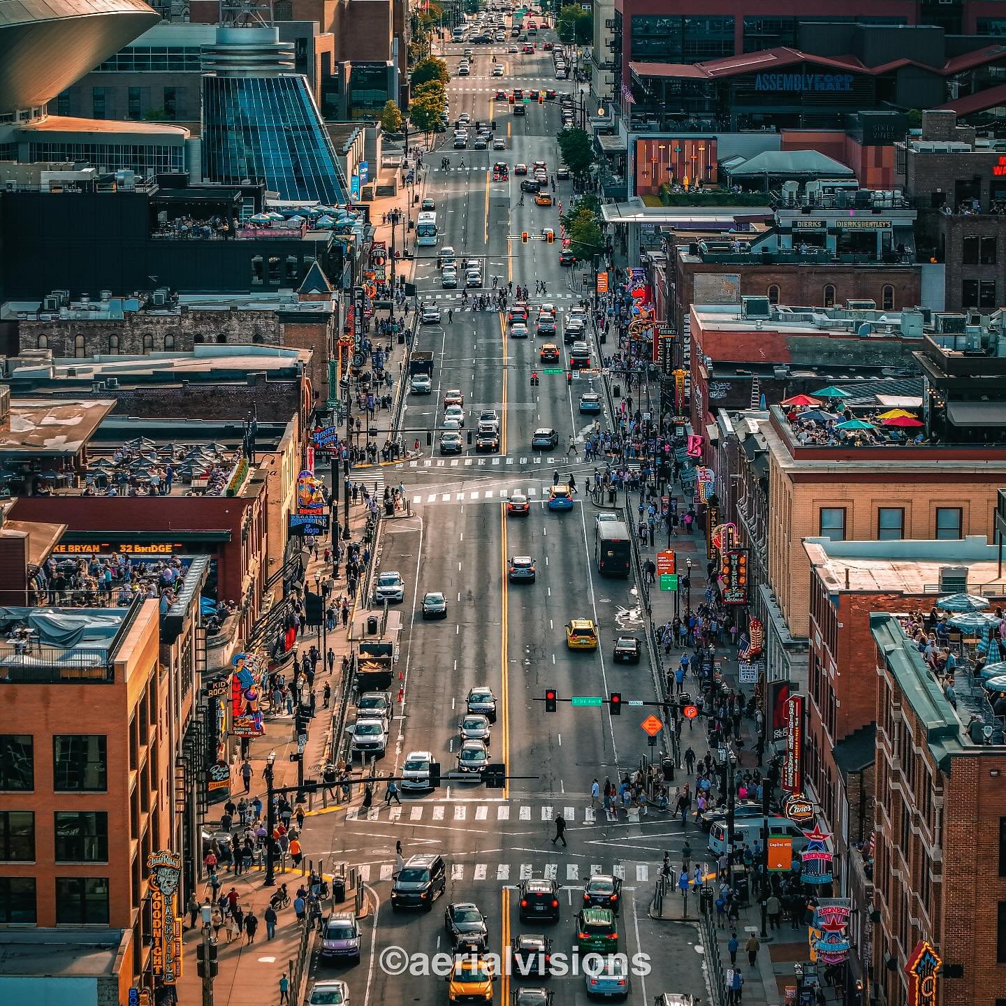Good vibes on Broadway in downtown Nashville!
•
•
•
Shot on: DJI Air 3S @djiglobal
#fyp #foryoupage #dji #droneglobe #dronephotography #dronestageam #droneoftheday #fromwhereidrone #aerialphotography #air3s #djiair3s #northcarolina #c