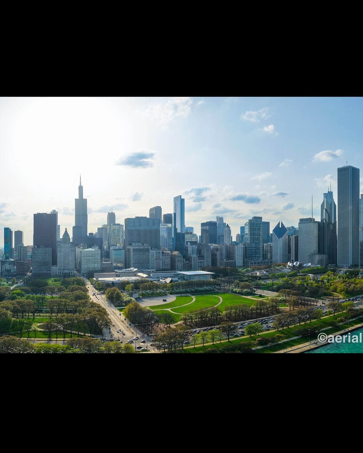 A small portion of Chicago’s skyline
•
•
•
Shot on: DJI Air 3S @djiglobal
#fyp #foryoupage #dji #droneglobe #dronephotography #dronestageam #droneoftheday #fromwhereidrone #aerialphotography #air3s #djiair3s #northcarolina #cha