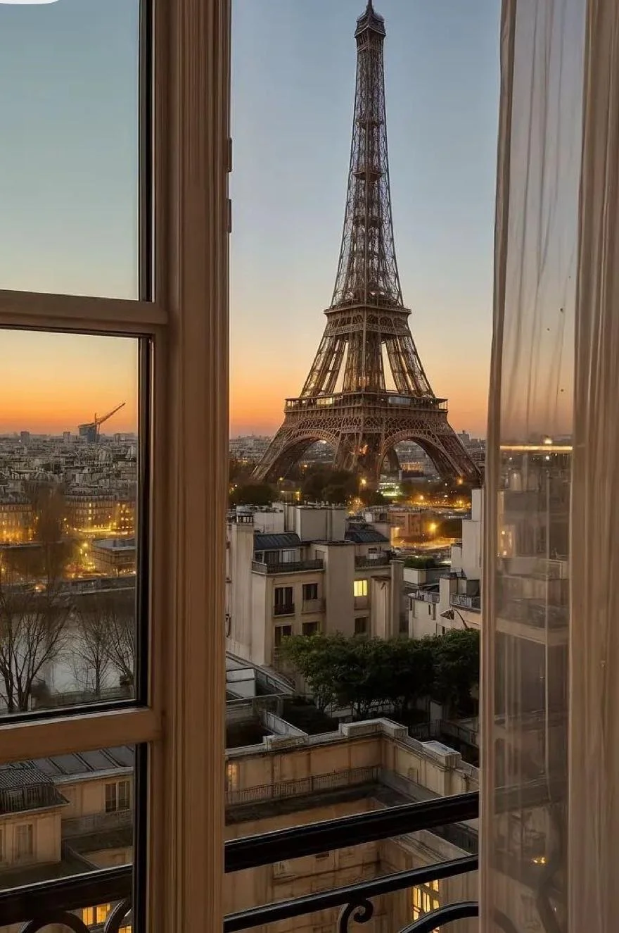 FACE YOGA CONSULTATIONS - Paris facialist techniques meets holistic wisdom