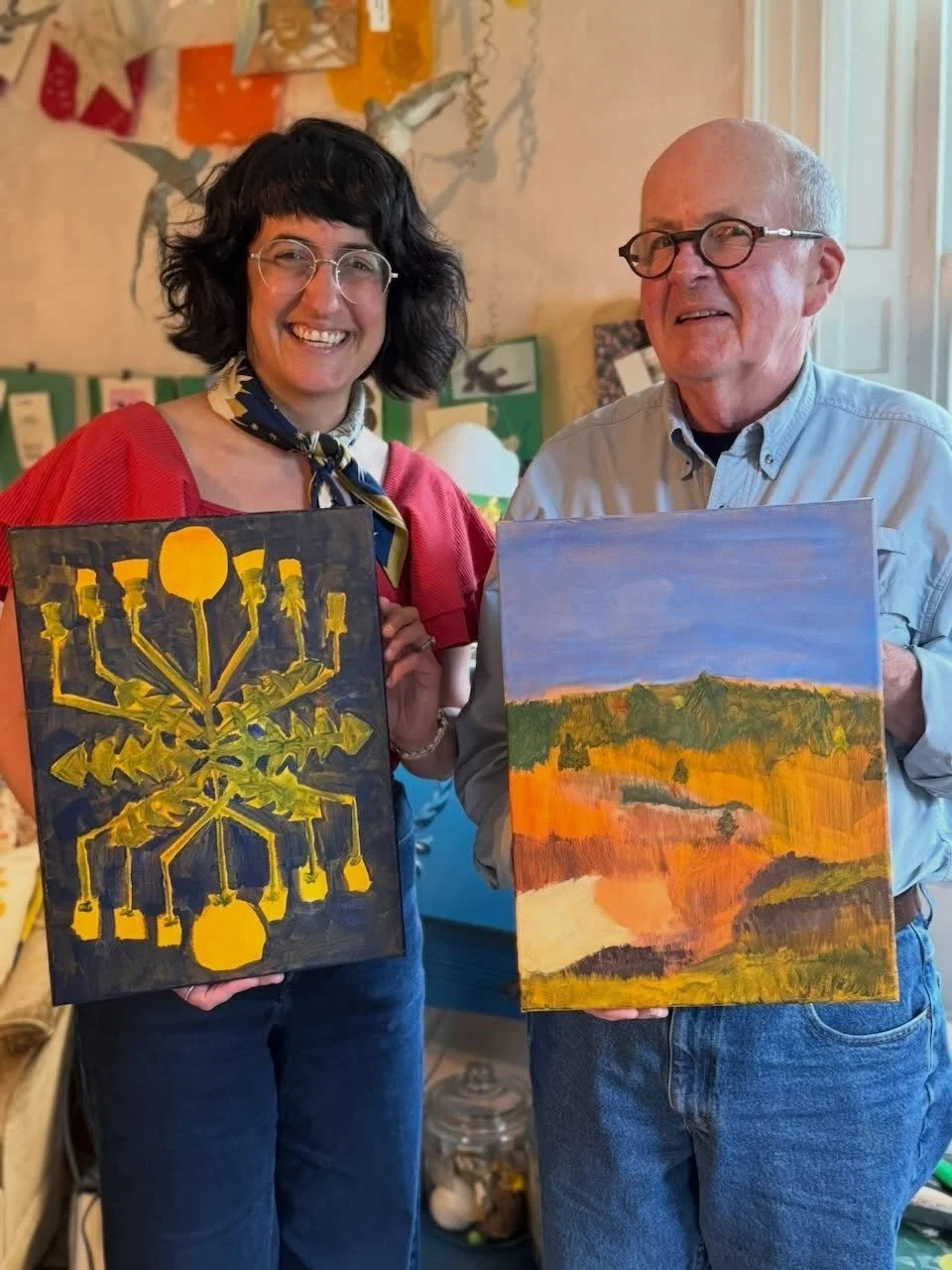 The joys of a private acrylic workshop at @sueschlabachcreative studio with @beenanza.design &amp; her dad&mdash;a birthday gift to him from all of his kids.

They came ready to try unfamiliar materials, learn a few techniques, and lean into curiosit