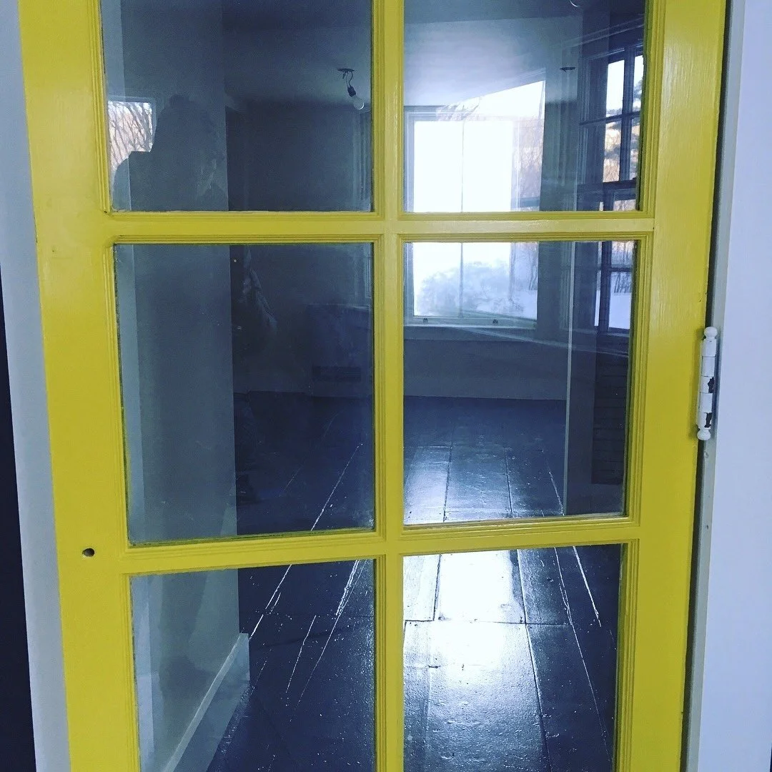 Yellow-door-IMG_1596.jpg