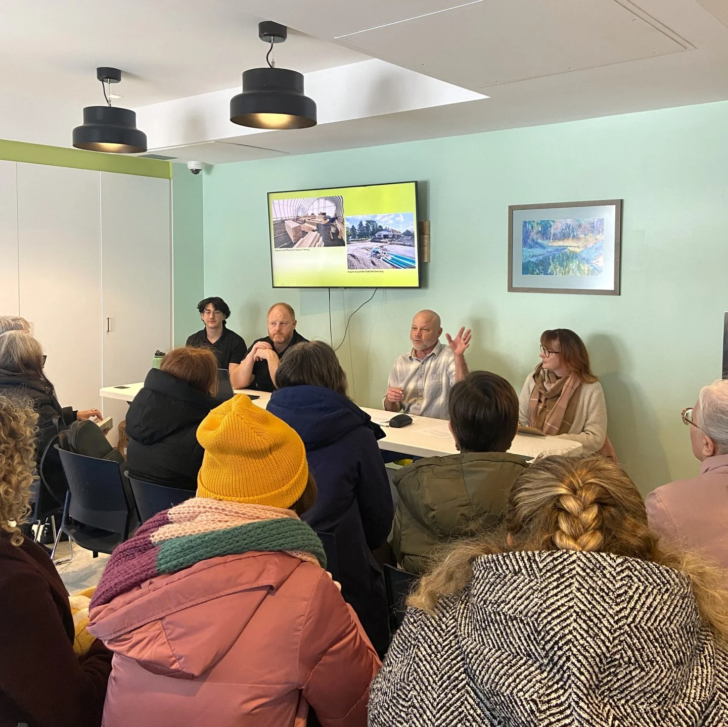 Affordable Housing Alert! 🏘️

Last week we joined Nepean Housing and Envari Energy Solutions for a study tour of the completed Dunbar Apartments, organized by the Federation of Canadian Municipalities (FCM). The study tour aims to provide insight to