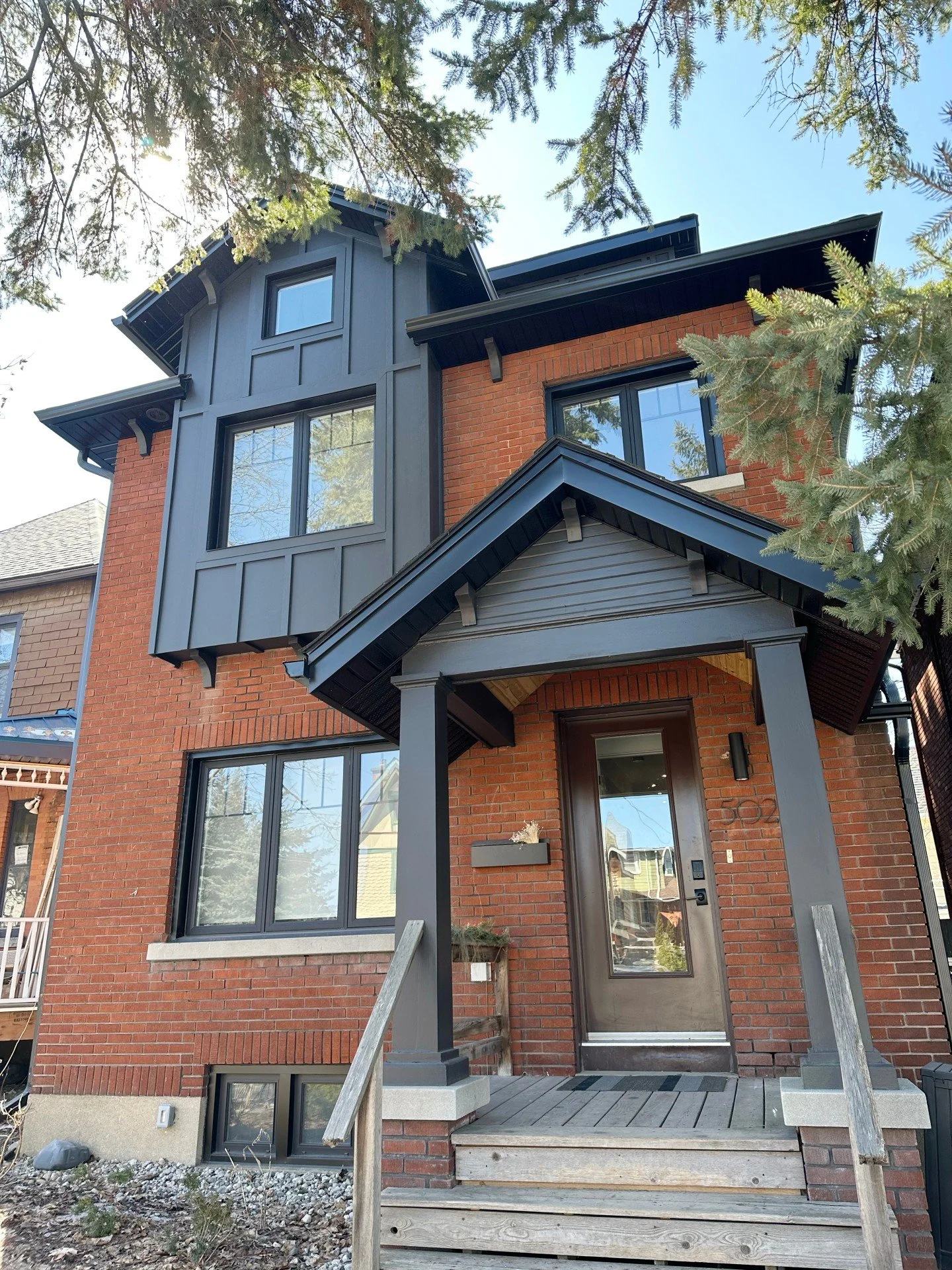 This recently completed renovation in Ottawa checked all the boxes for increasing value and comfort for the family home...

✅ Energy retrofits to the building envelope
✅ Third storey attic addition for more living space
✅ Renovated bathrooms for a sp