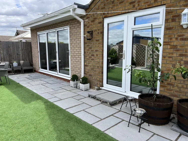 Home window film installation in Lincoln