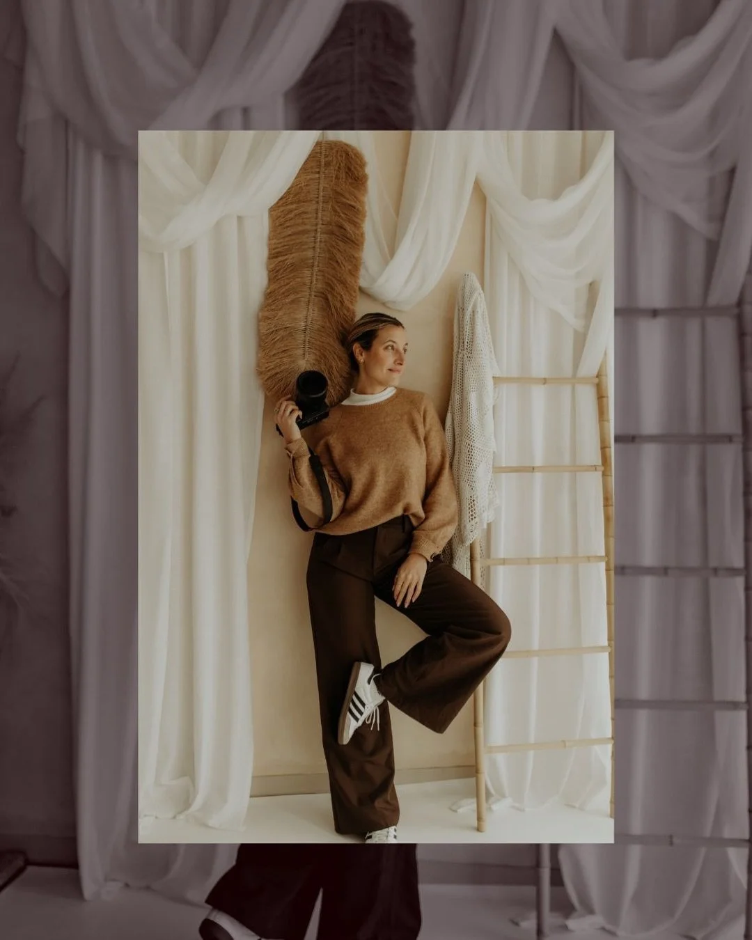 Ho bisogno del tuo occhio 👀💛

Sto scegliendo la nuova foto profilo&hellip; e sono bloccata tra queste.
Ognuna mi rappresenta in modo diverso &mdash; fotografa, divertente, pi&ugrave; seria, naturale&hellip;

Mi aiuti a scegliere?

Scrivi nei commen